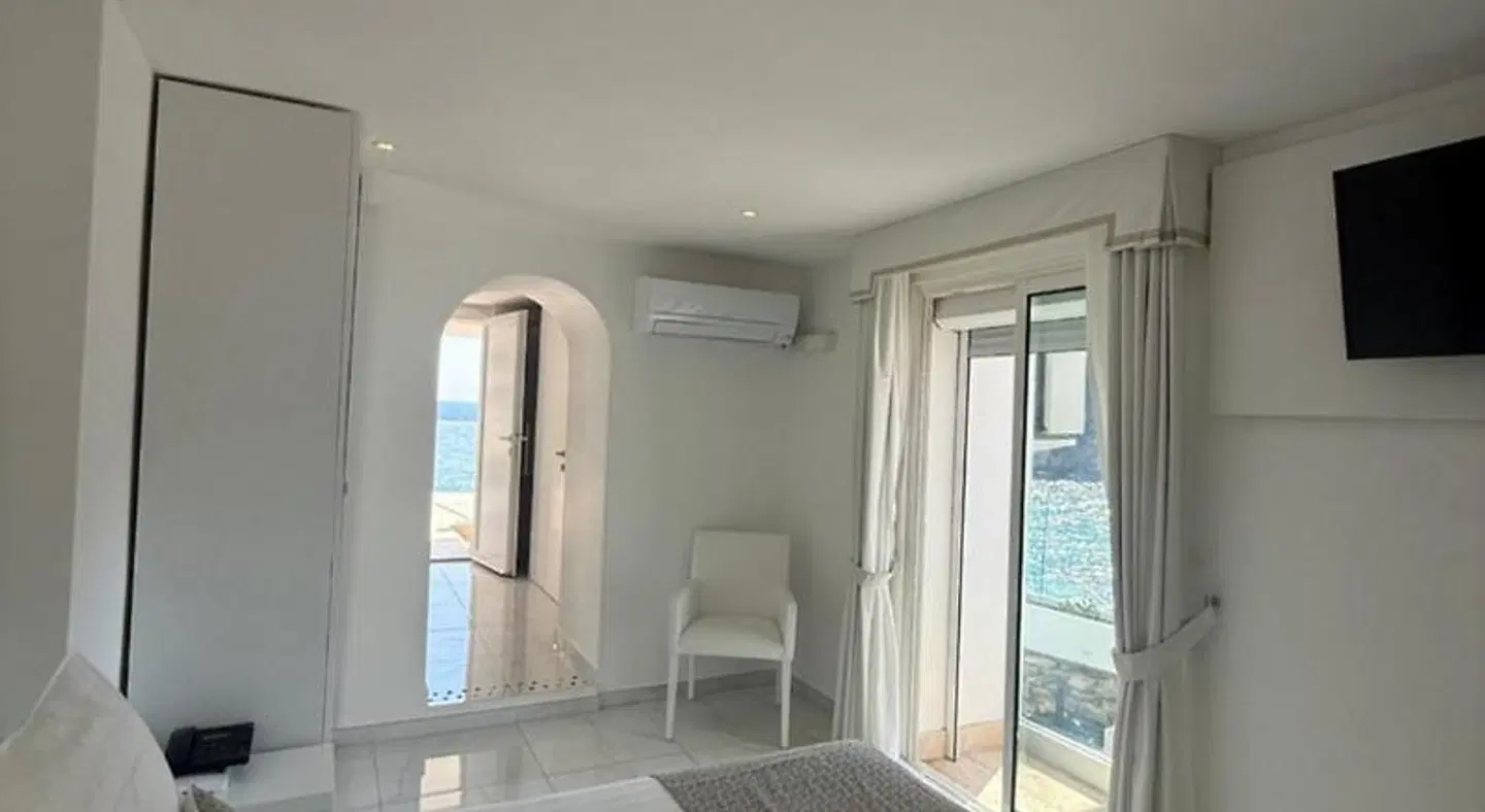 La Calanque ROOM_EXAMPLE