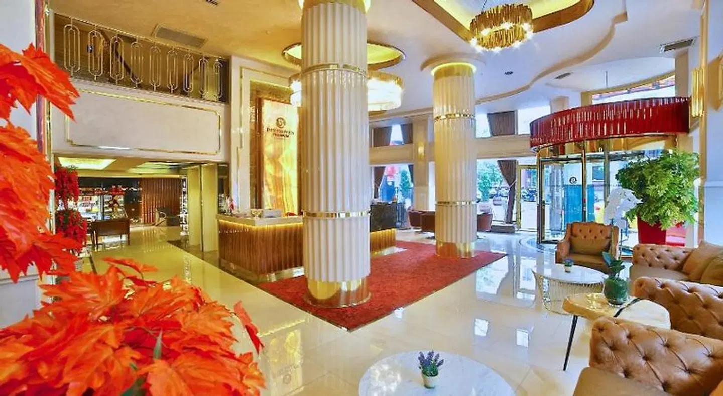 Beethoven Premium Hotel RESTAURANT