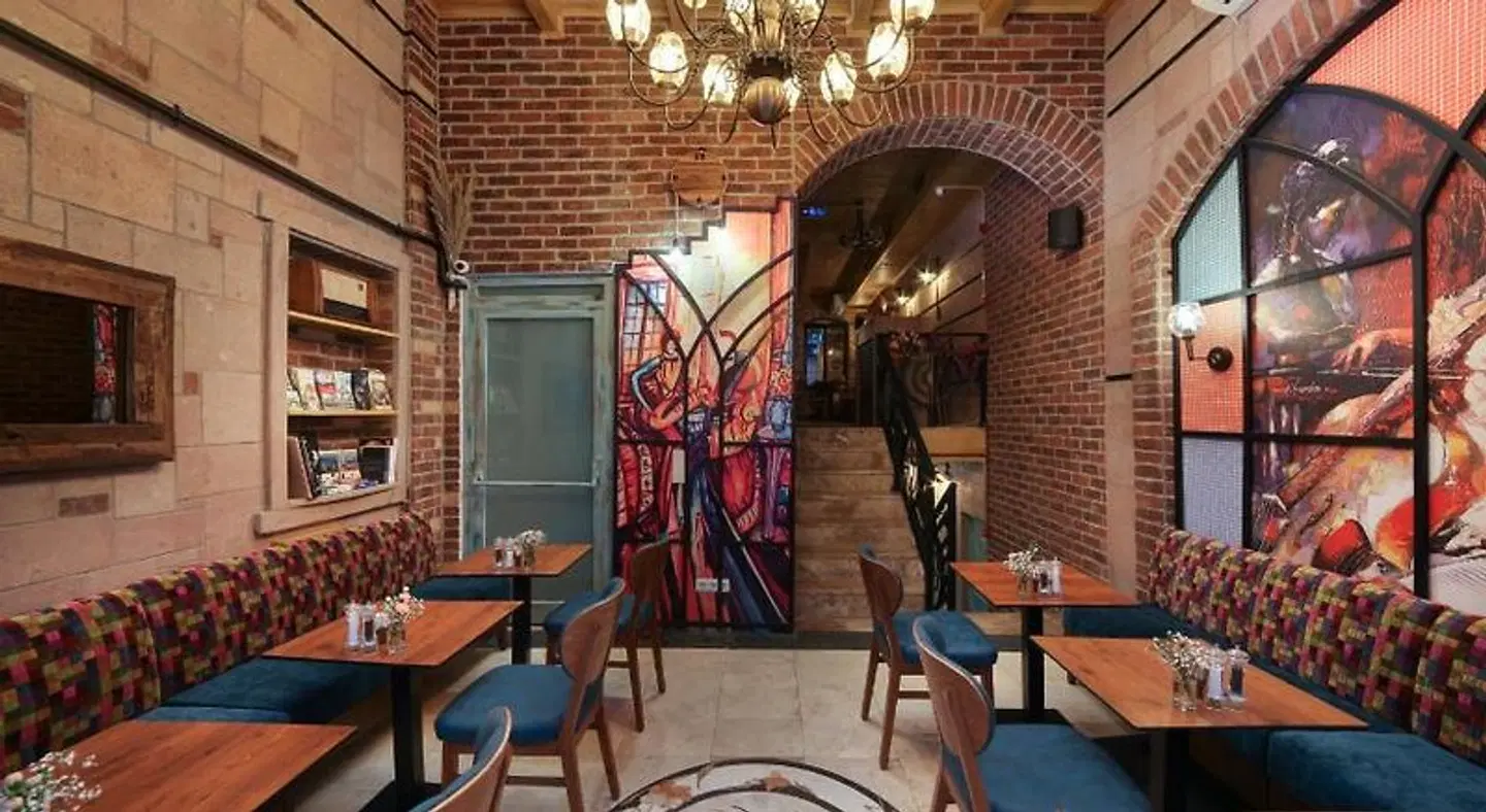 Ardilas Residence BAR