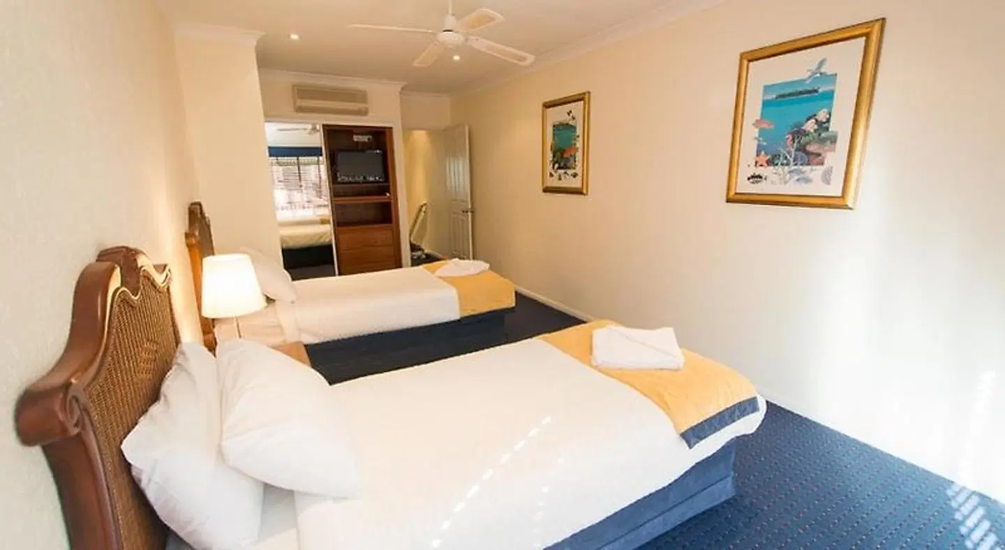 Tinaroo Lake Resort ROOM_EXAMPLE