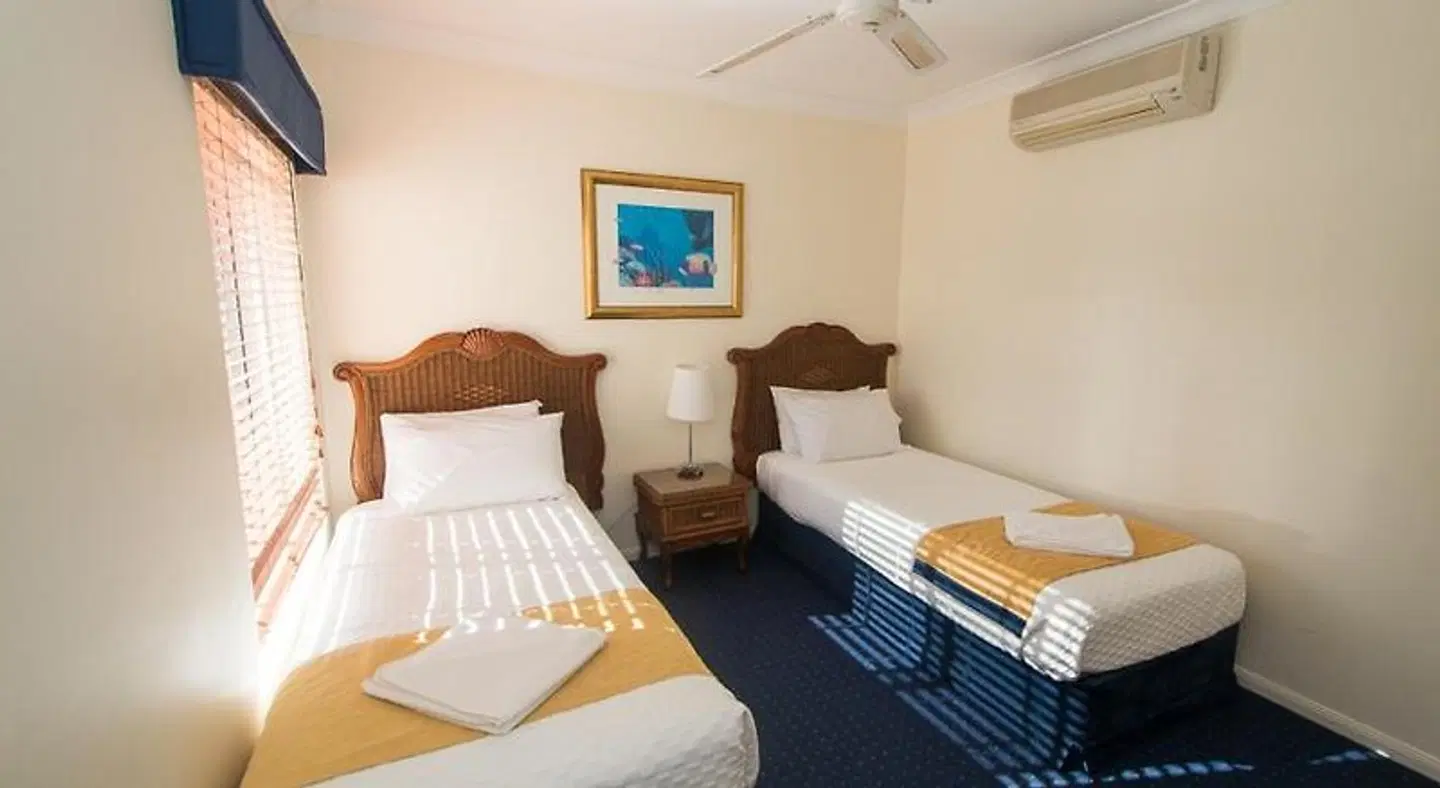 Tinaroo Lake Resort ROOM_EXAMPLE