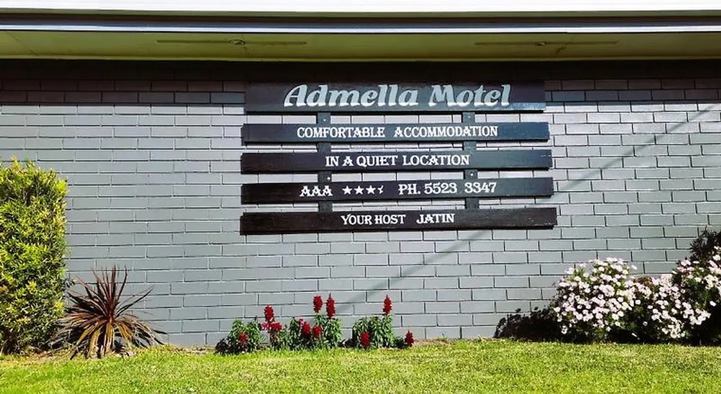 Admella Motel ANIMAL
