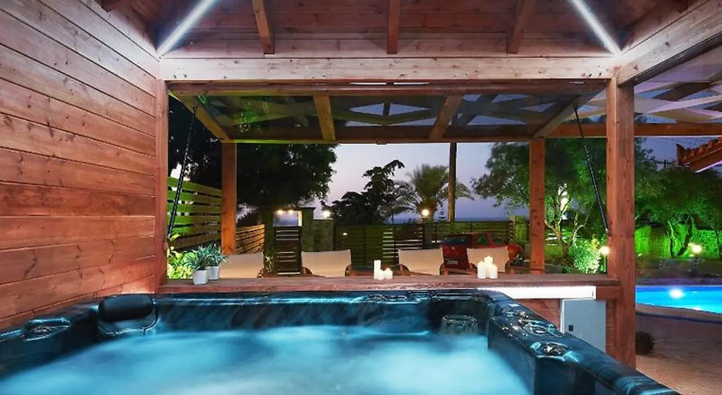 Villa Feronia OUTDOOR_POOL