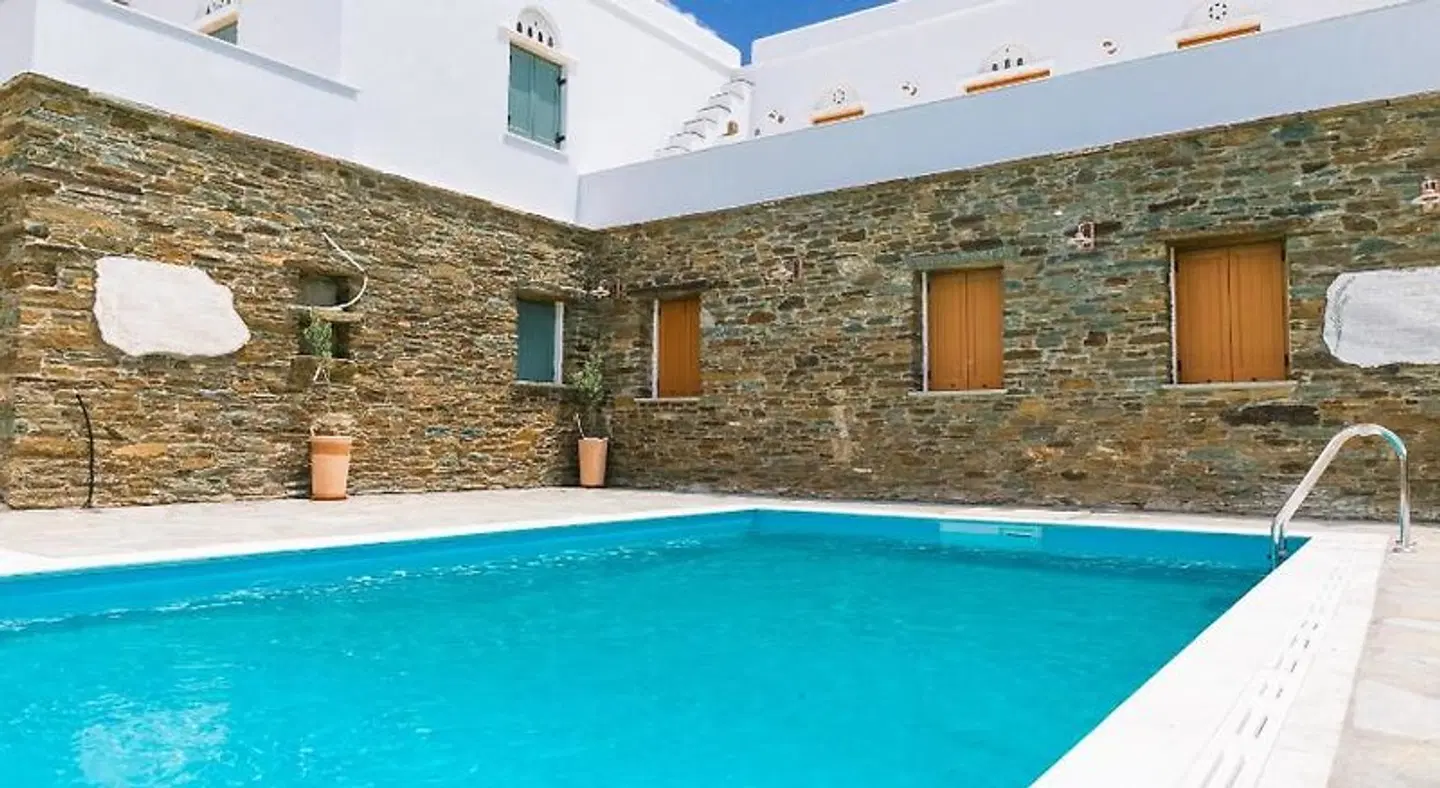 imarkellis boutique villas INDOOR_POOL