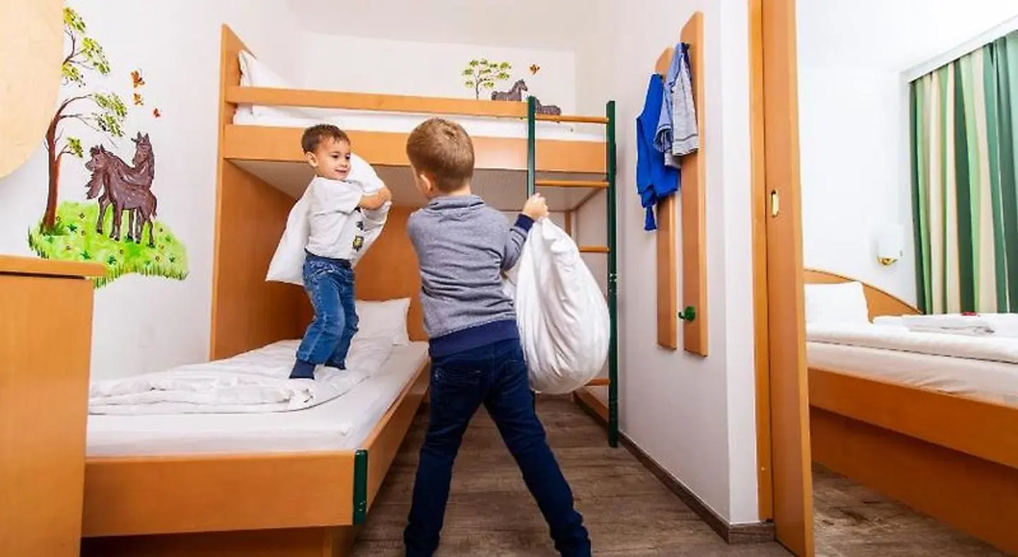 Hotel XYLOPHON PEOPLE