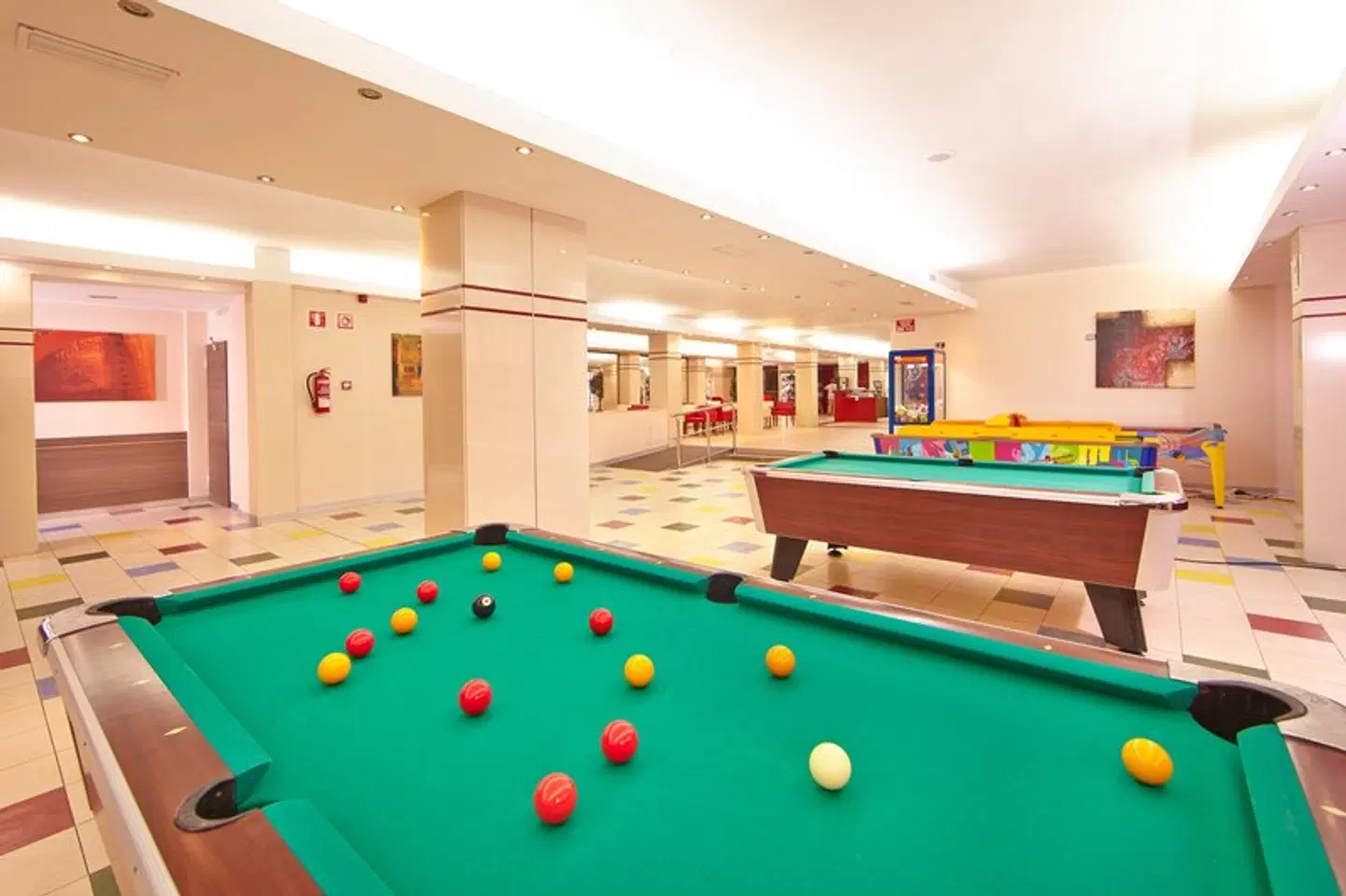 MLL Caribbean Bay SPORTS_AND_LEISURE