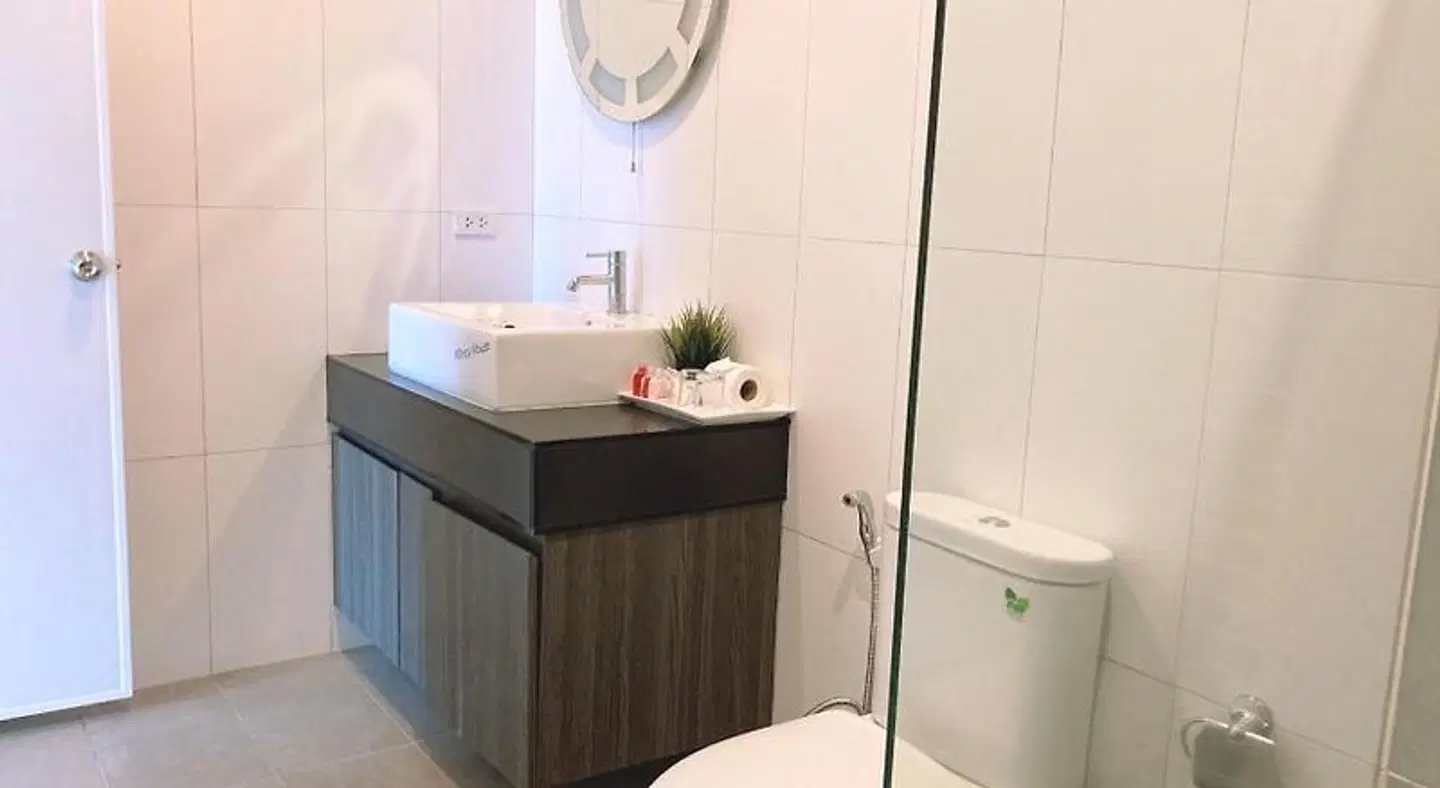 Baan Fah Resort BATHROOM