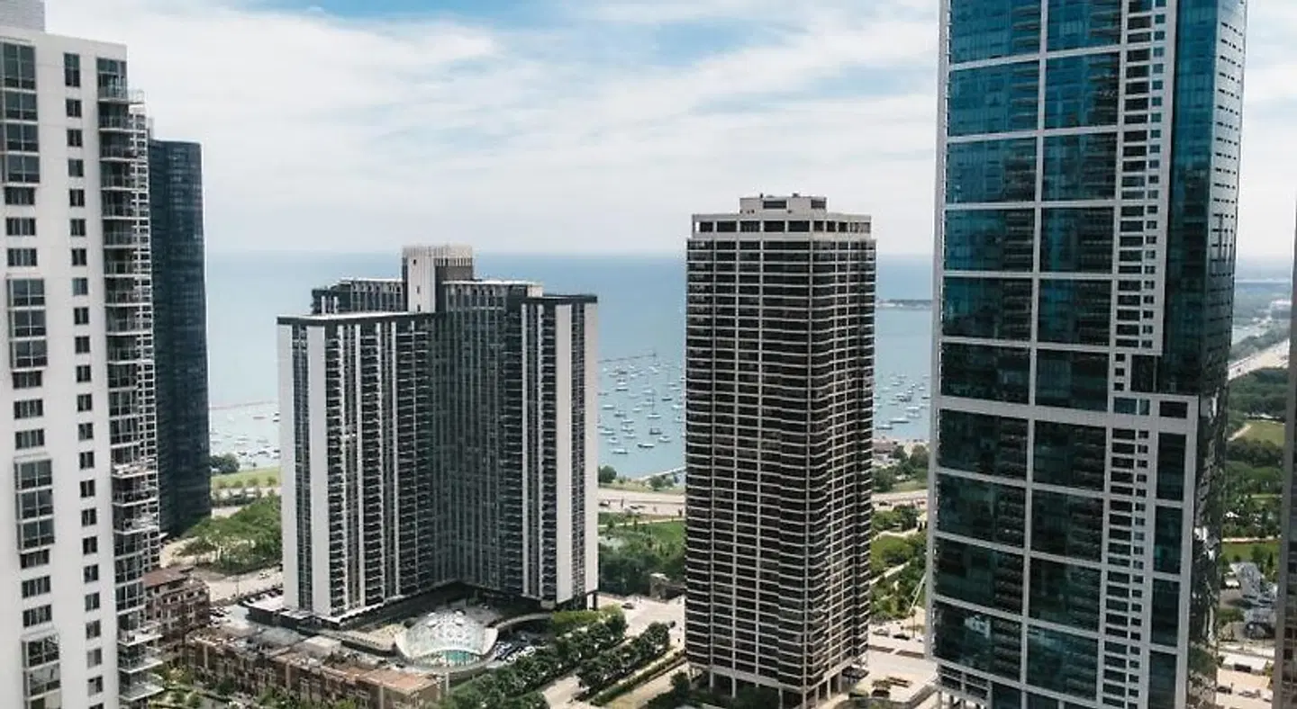 Swissôtel Chicago TERRACE