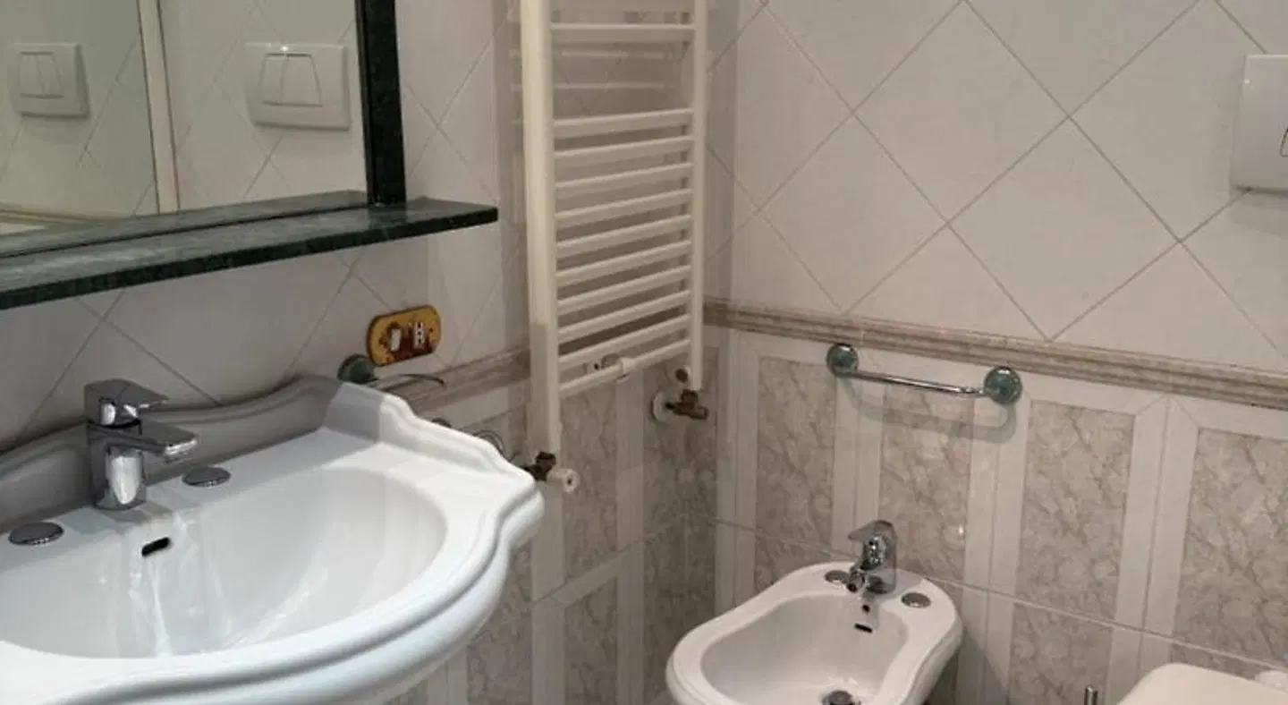 Glamour Center Of Rome B&B BATHROOM