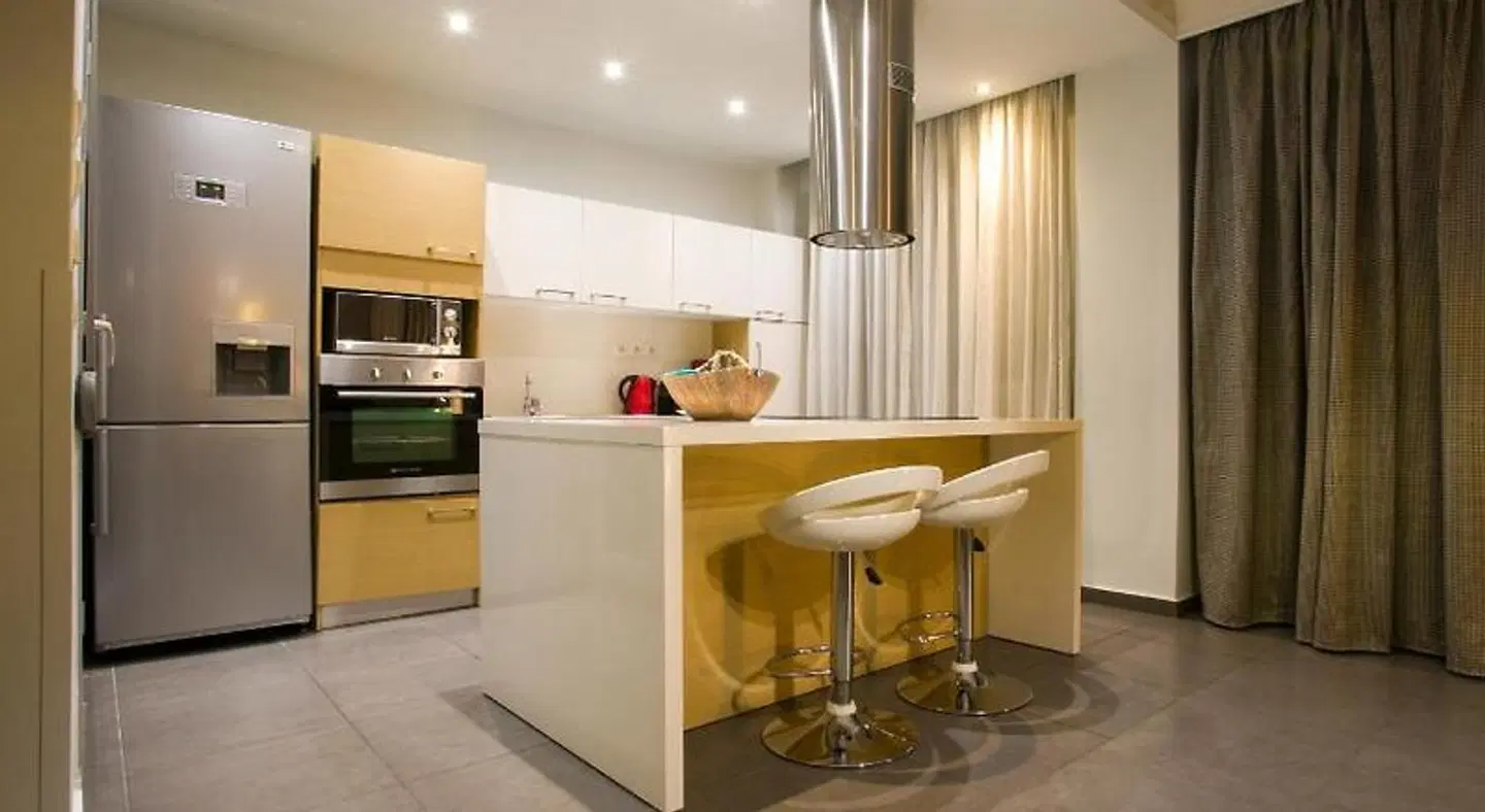 Polis Apartments BAR