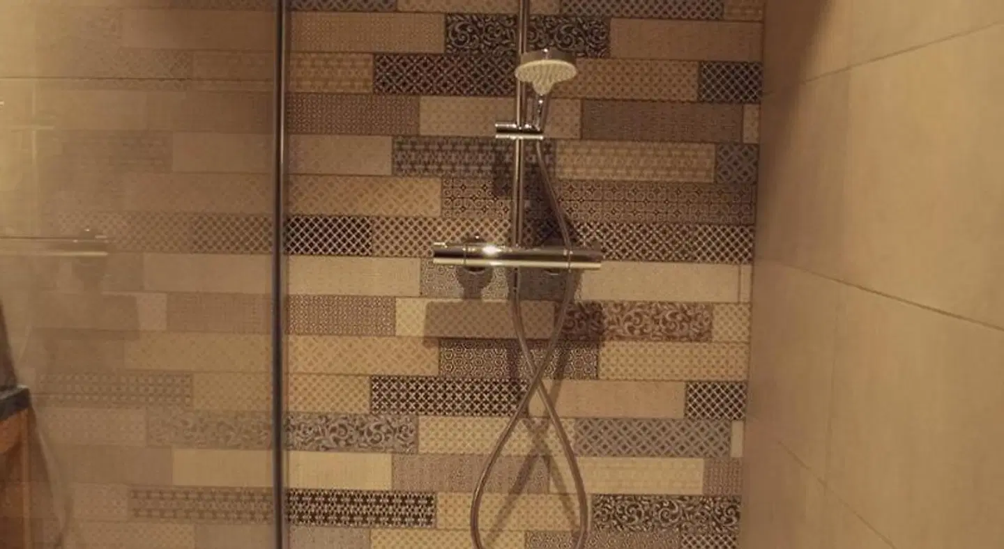Best Western Plus Hotel Hyeres Cote D'azur BATHROOM