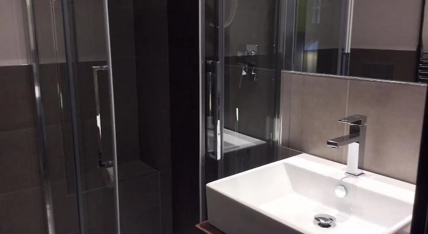 Ariston BATHROOM