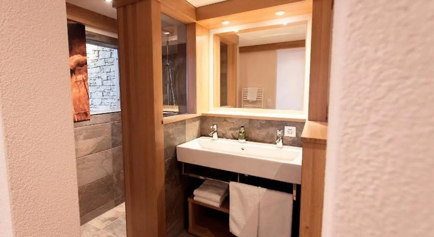 Berghotel Trübsee BATHROOM