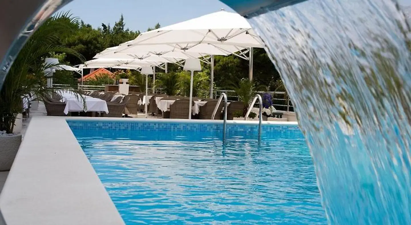 Aparthotel Miramare OUTDOOR_POOL