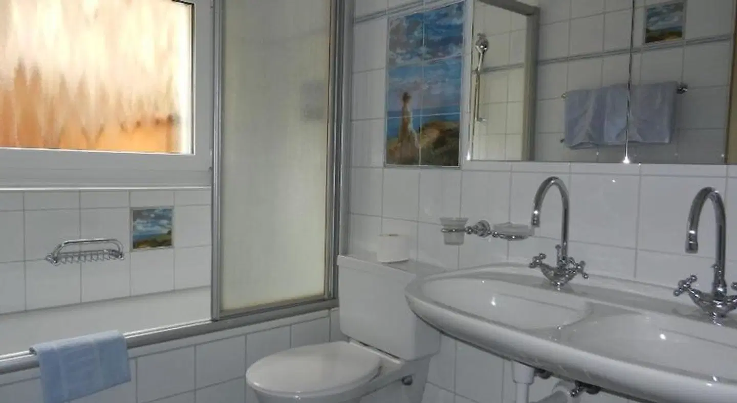 Artist BATHROOM