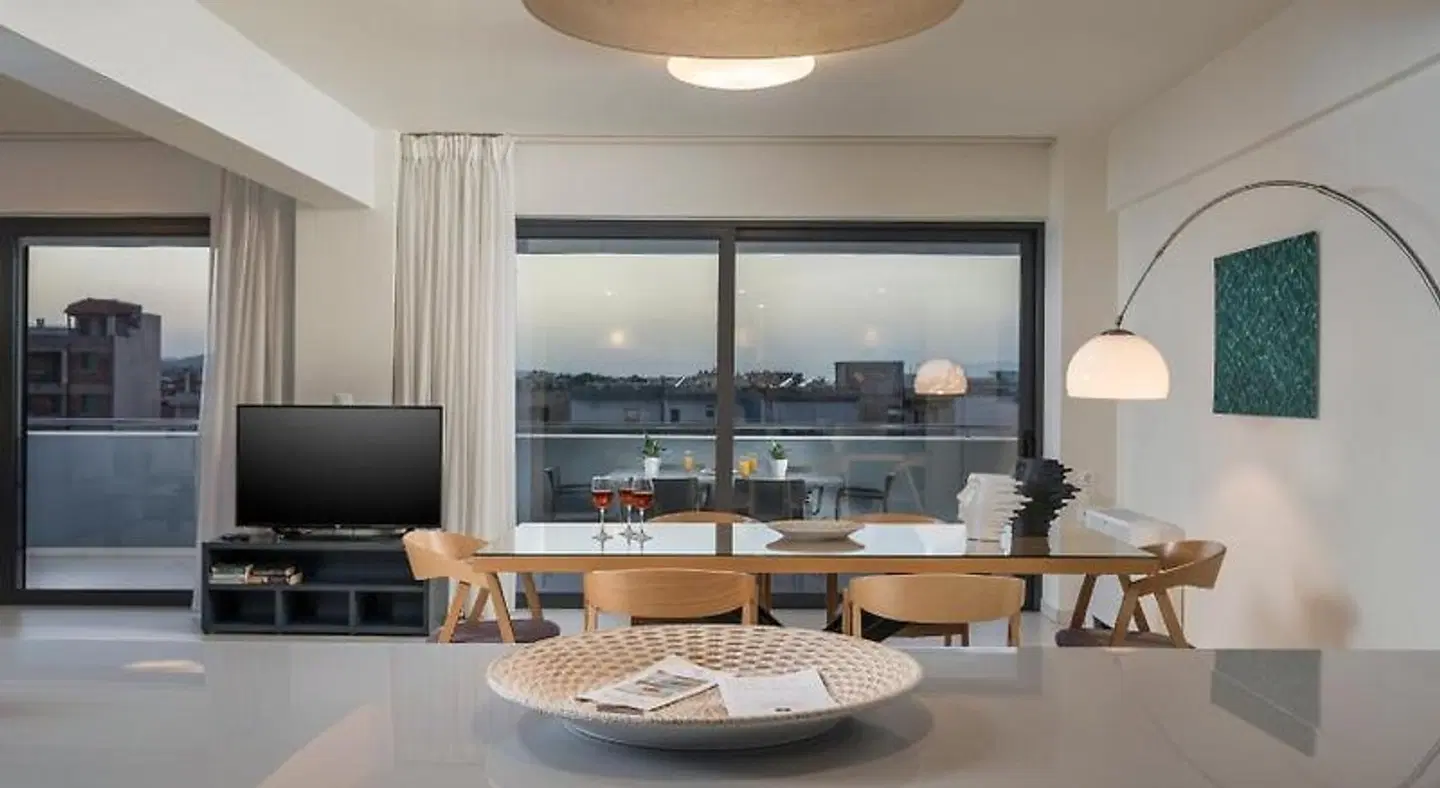 Spring Apartments RESTAURANT