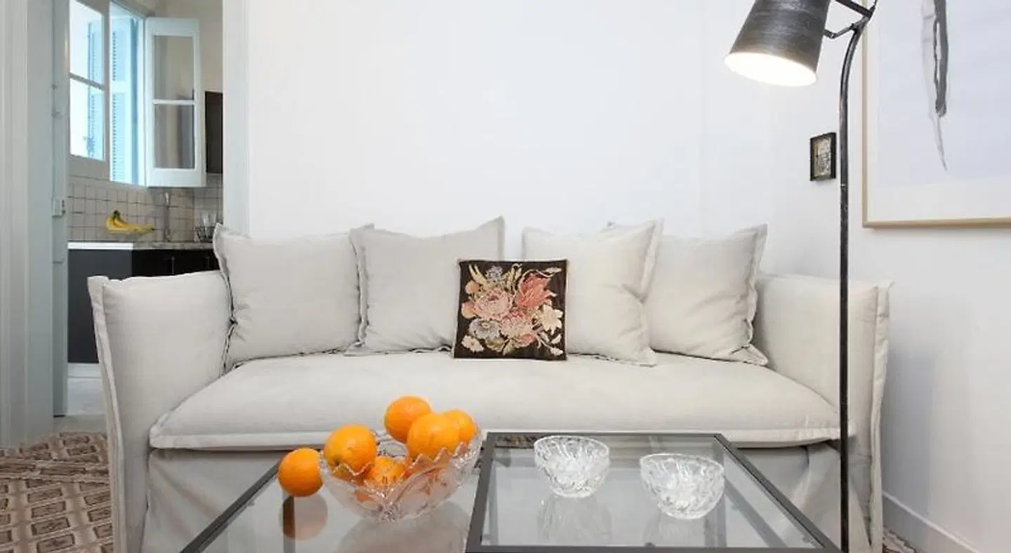 Live in Athens, Thiseio Historic House ROOM_EXAMPLE