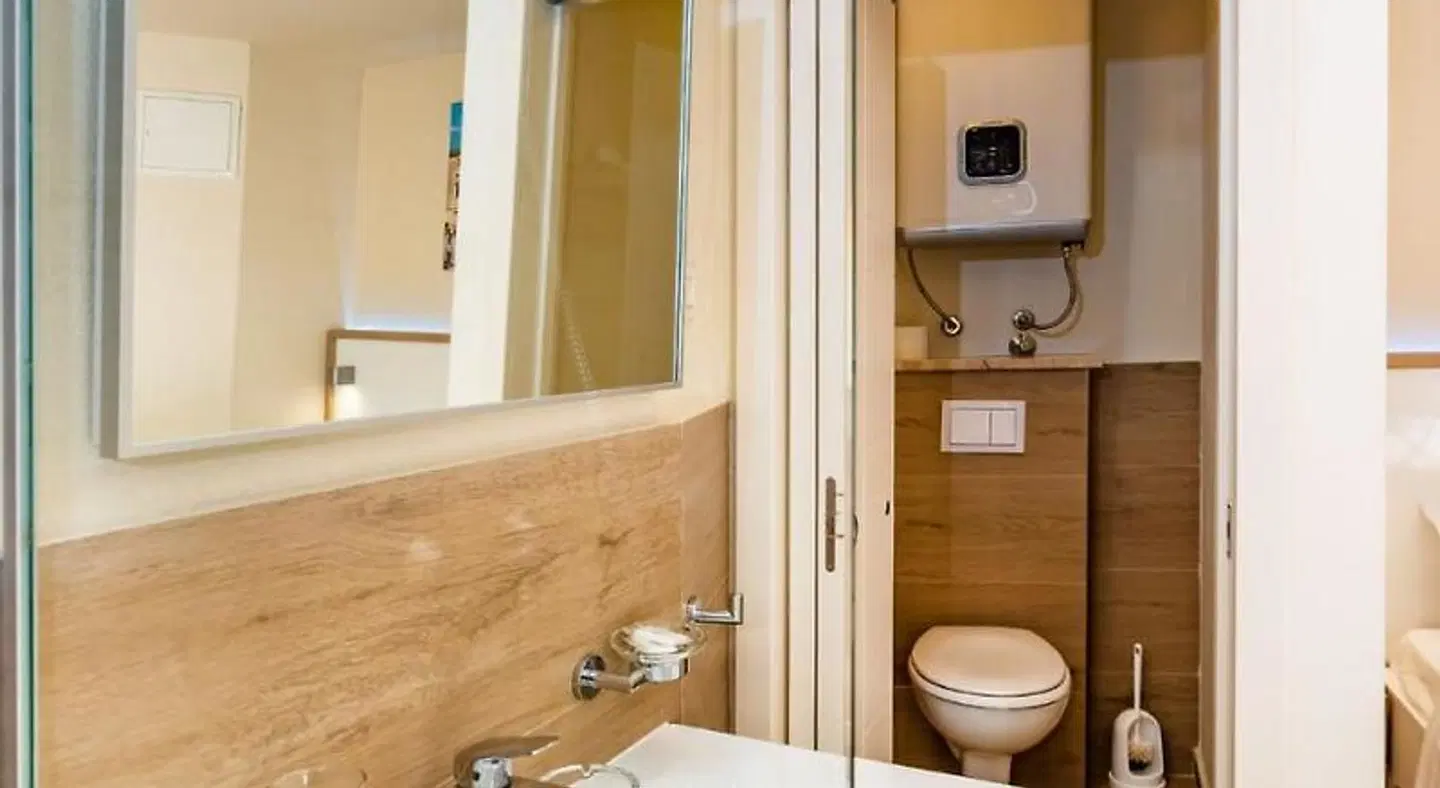 Idassa Palace BATHROOM