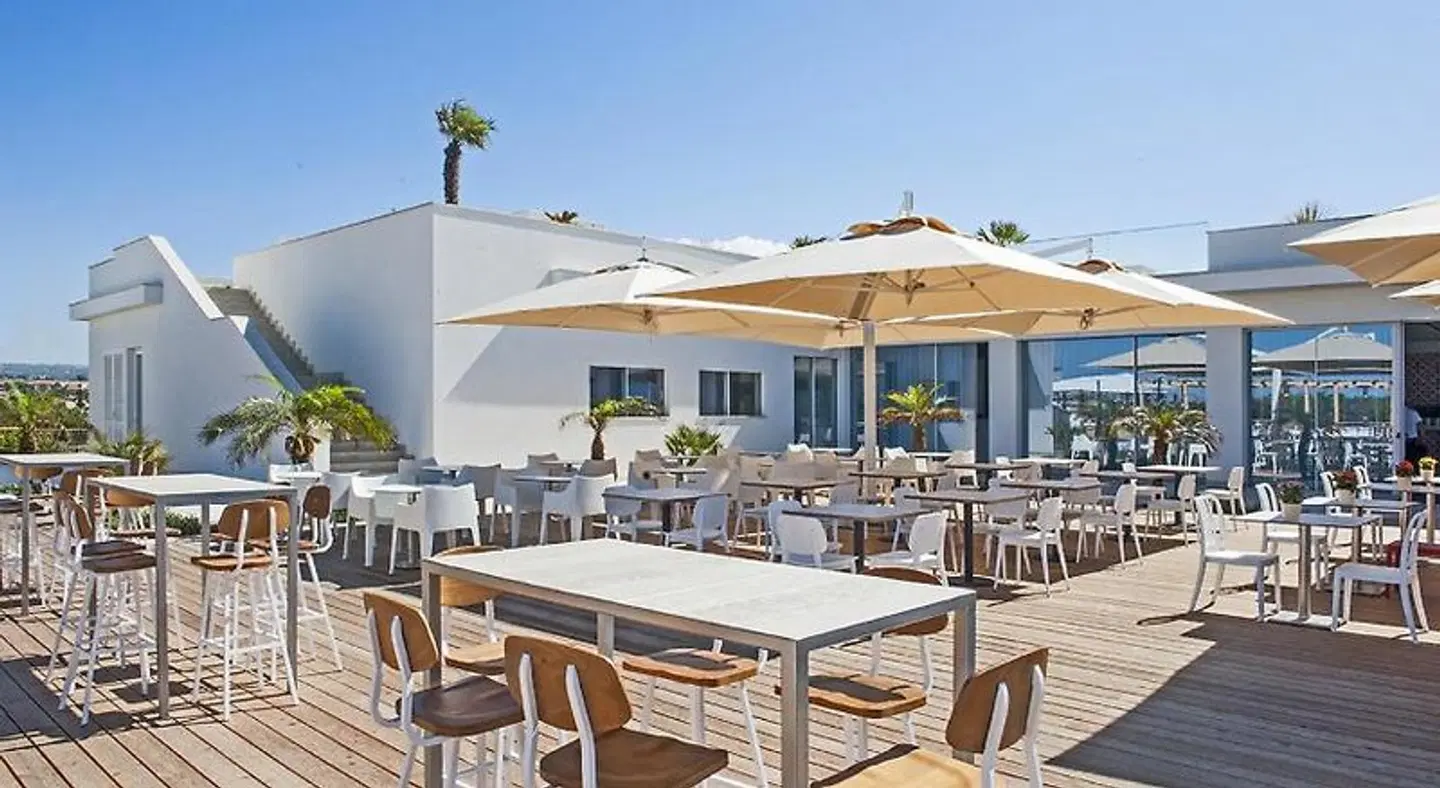 Modica Beach Resort TERRACE