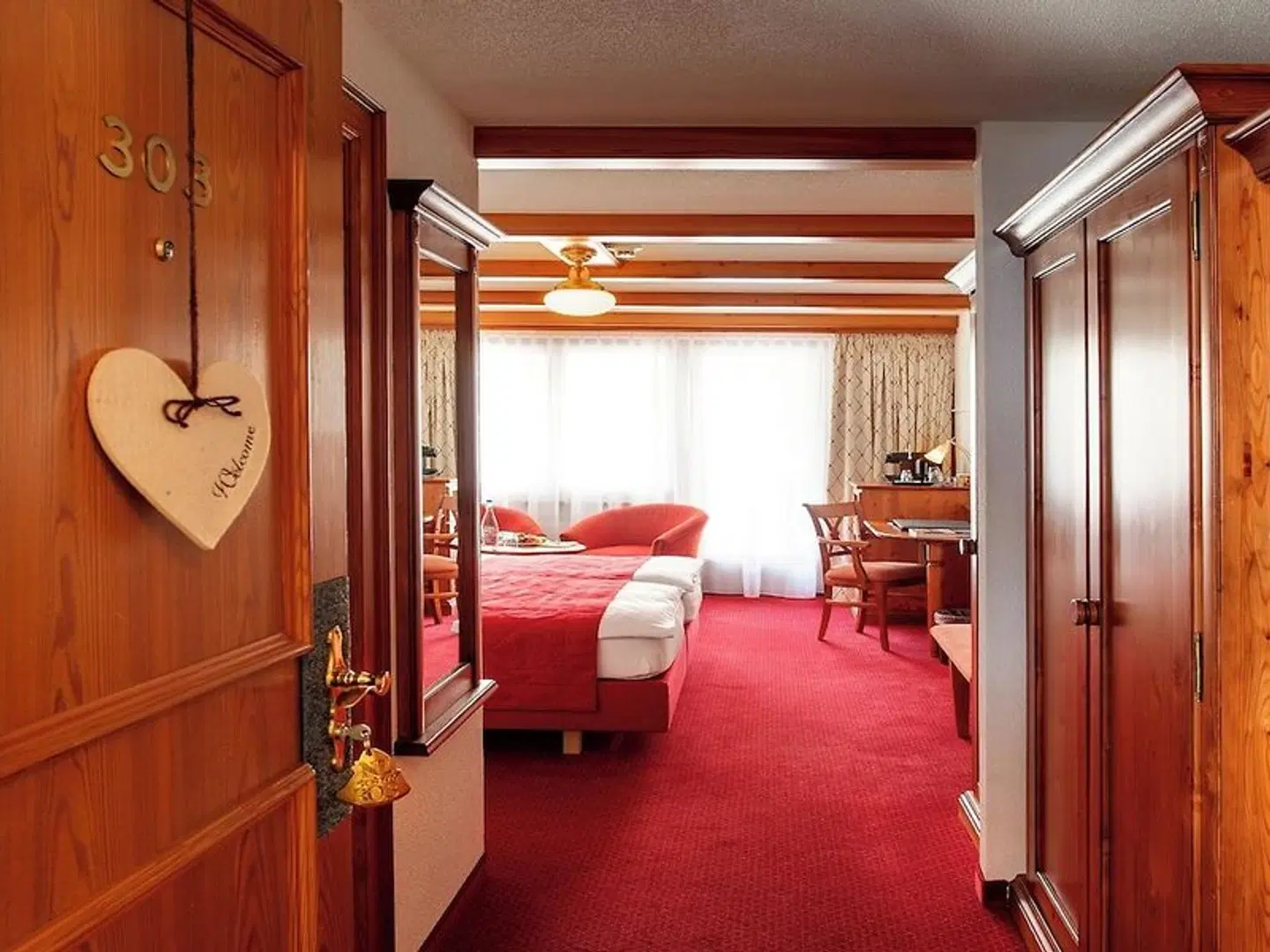 National Zermatt Hotel ROOM_EXAMPLE