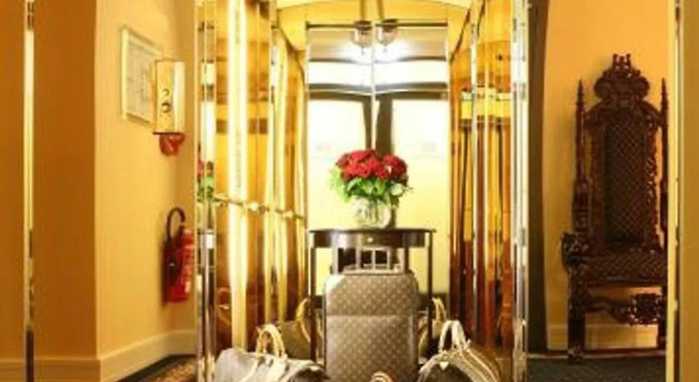 Hotel Suitess LOUNGE_LOBBY