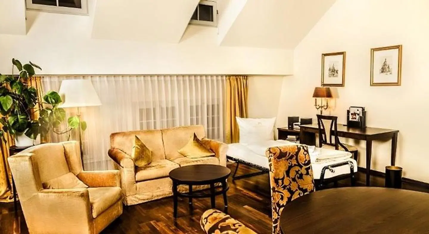Hotel Suitess ROOM_EXAMPLE