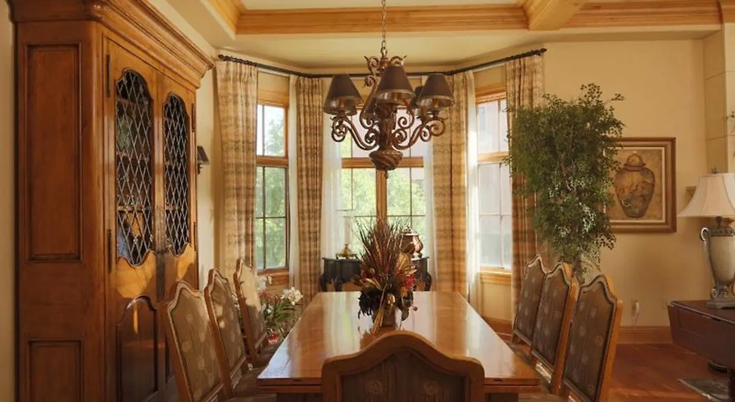 The Broadmoor LOUNGE_LOBBY