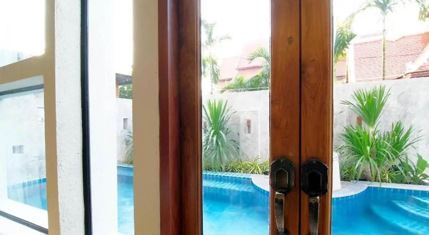 Tapae Gate Villa INDOOR_POOL