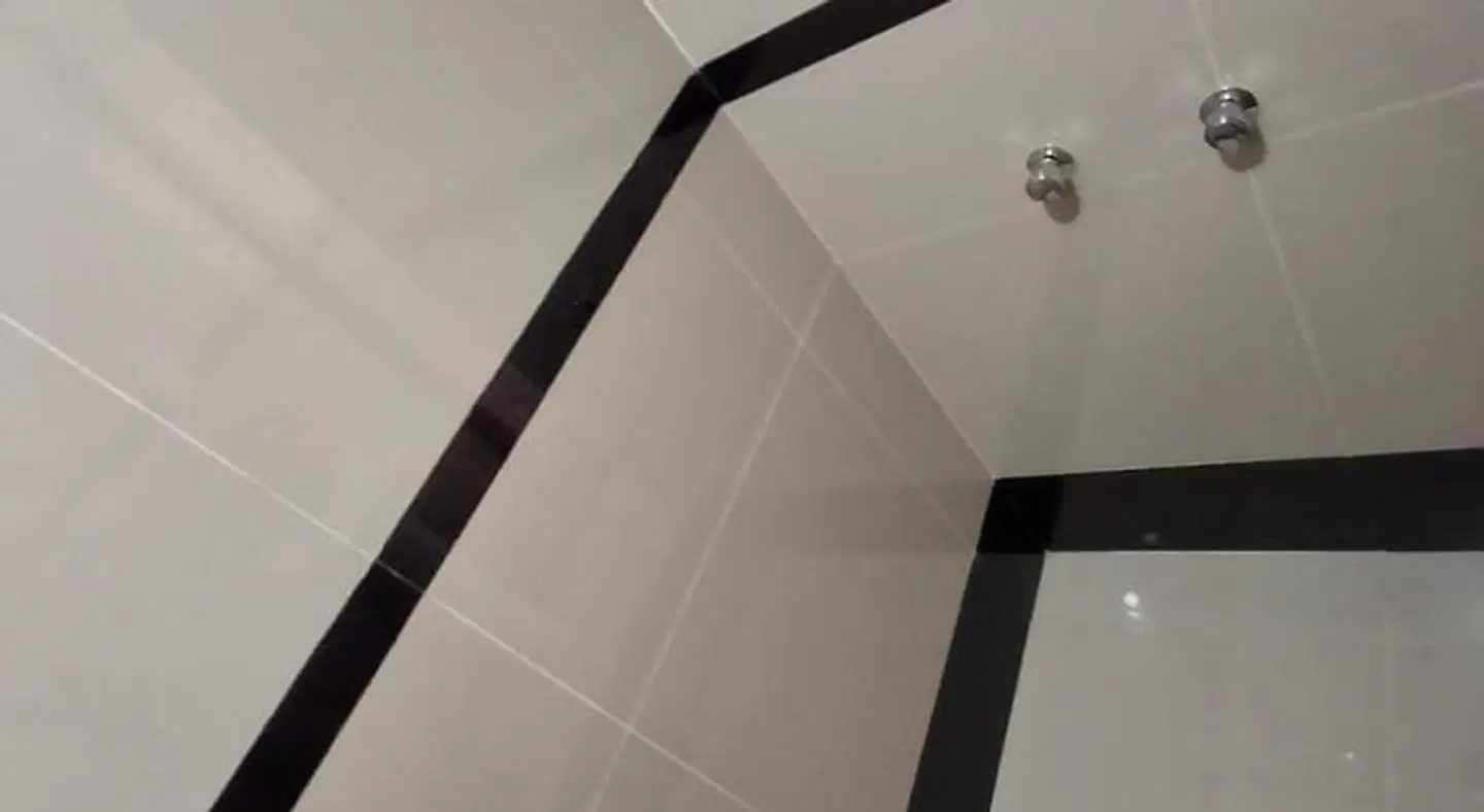 Hostal Jovita BATHROOM