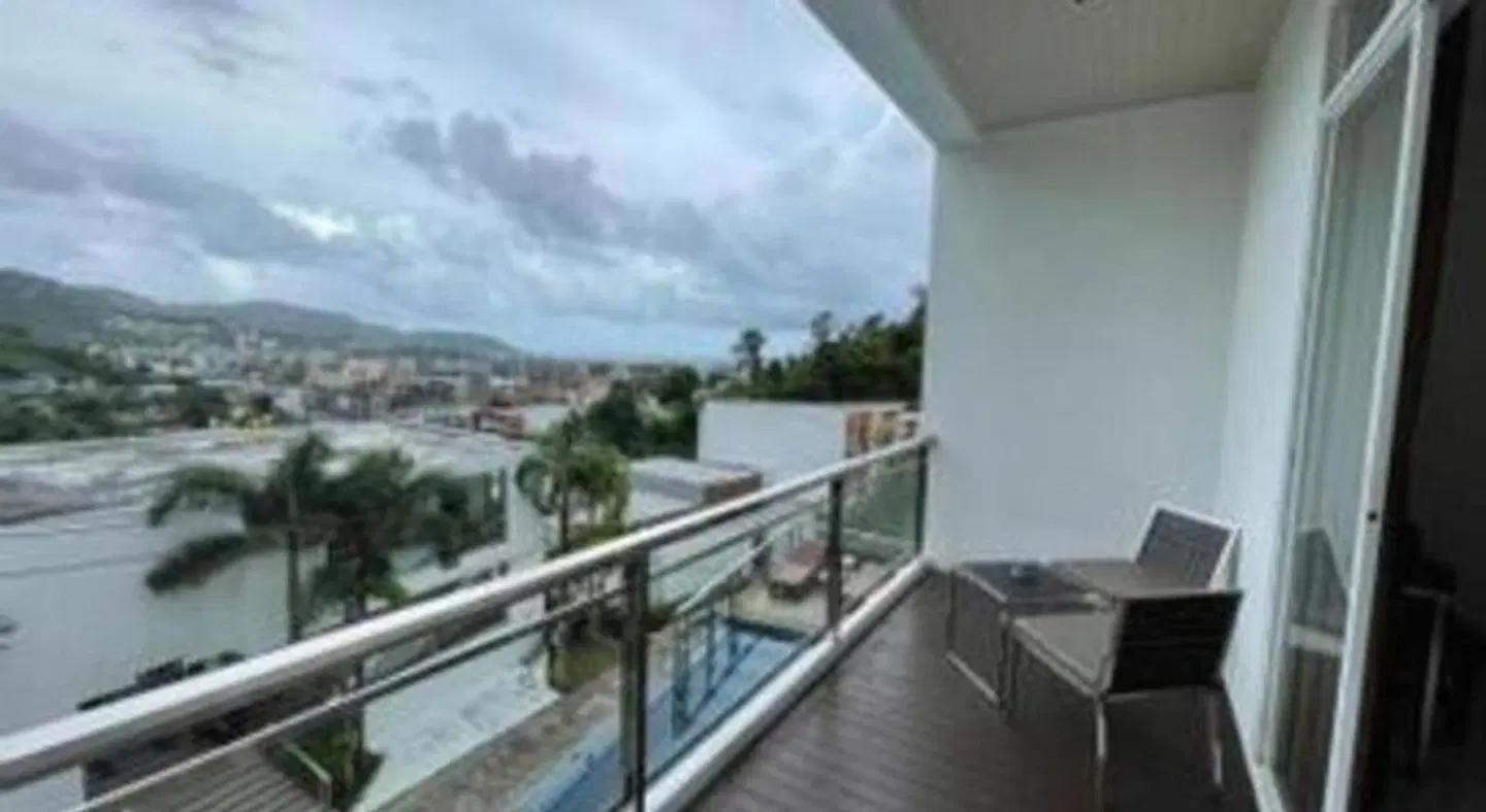 Lae Lay Suites TERRACE