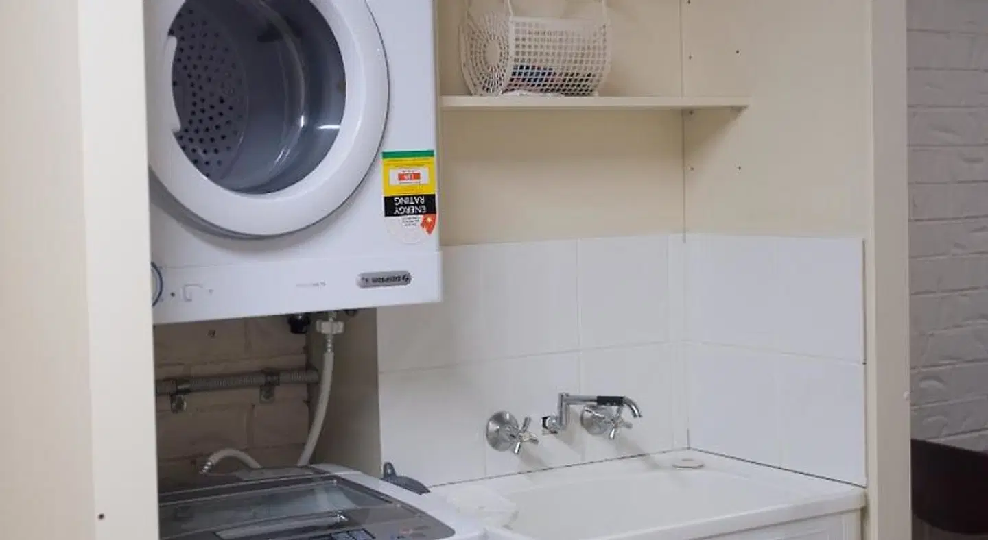 Sunnybank Star Hotel & Apartments BATHROOM