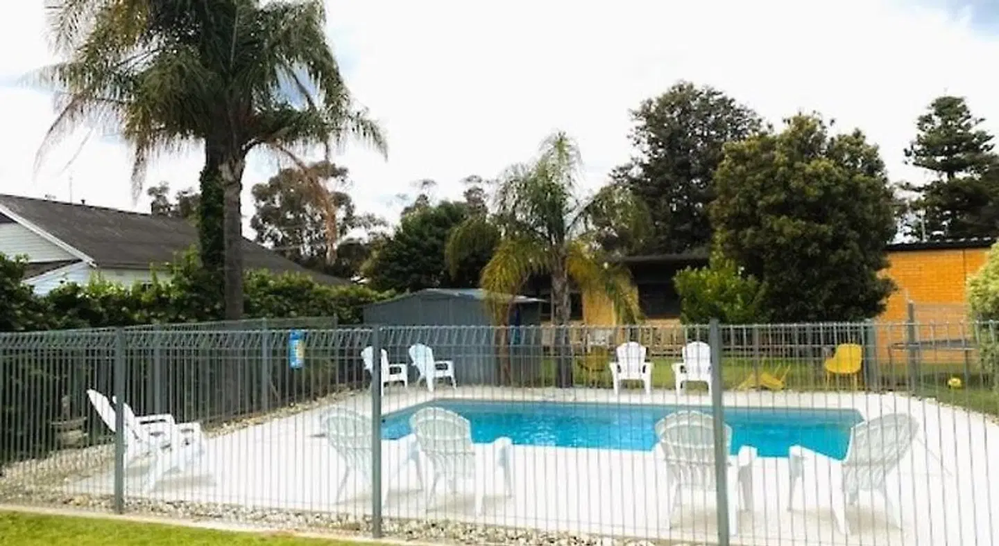 Rochester Motel OUTDOOR_POOL