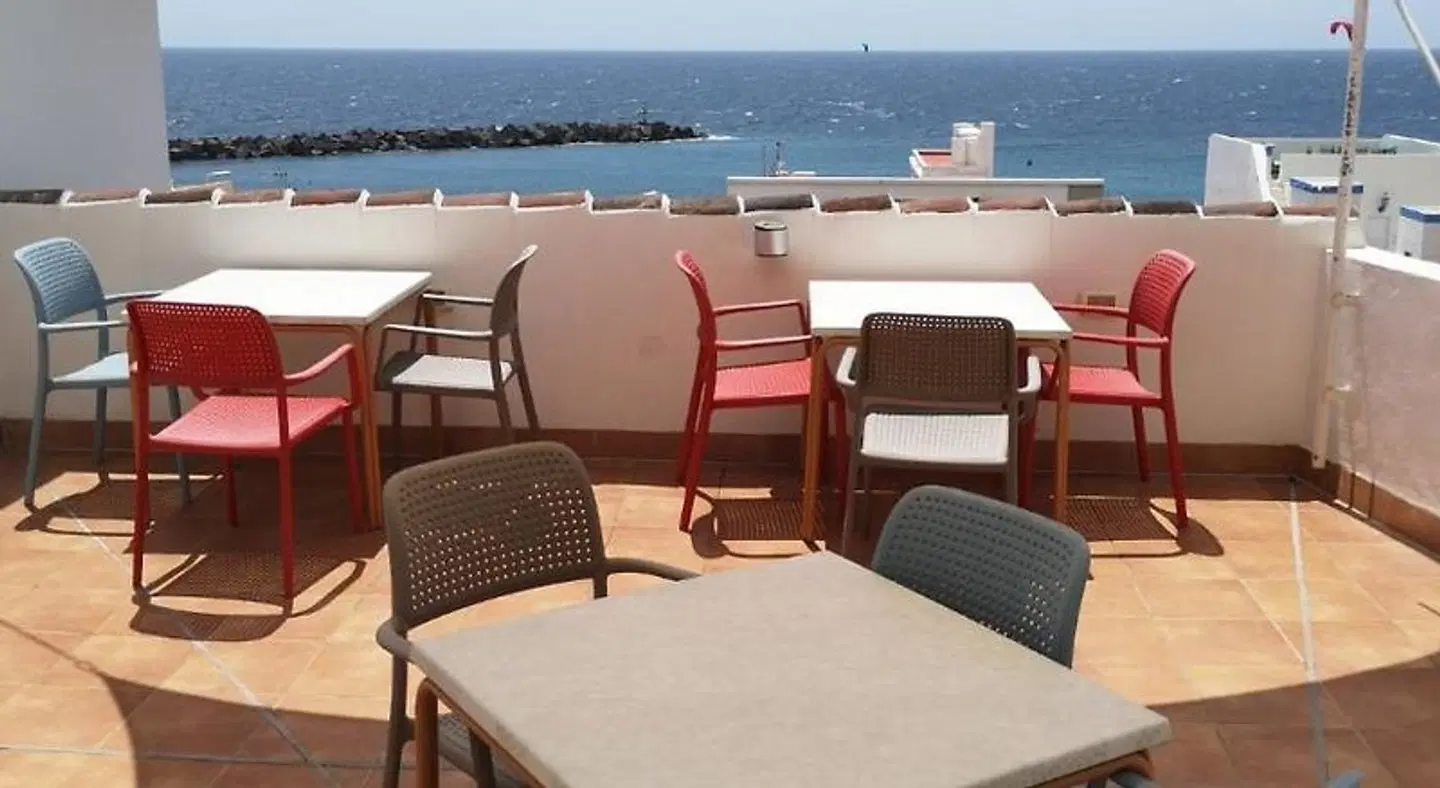 Apartamentos La Fuente TERRACE