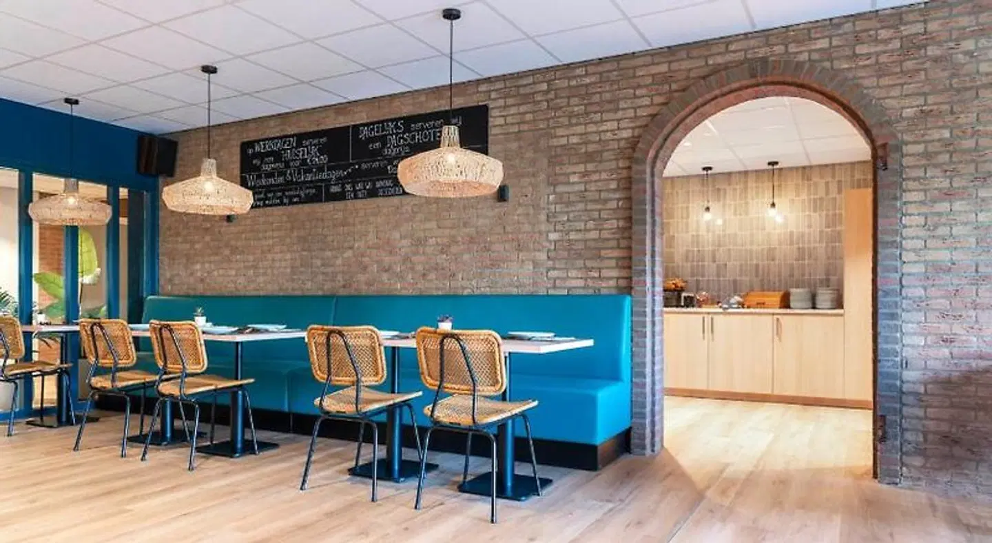 De Gentsche Poort OUTDOOR_POOL