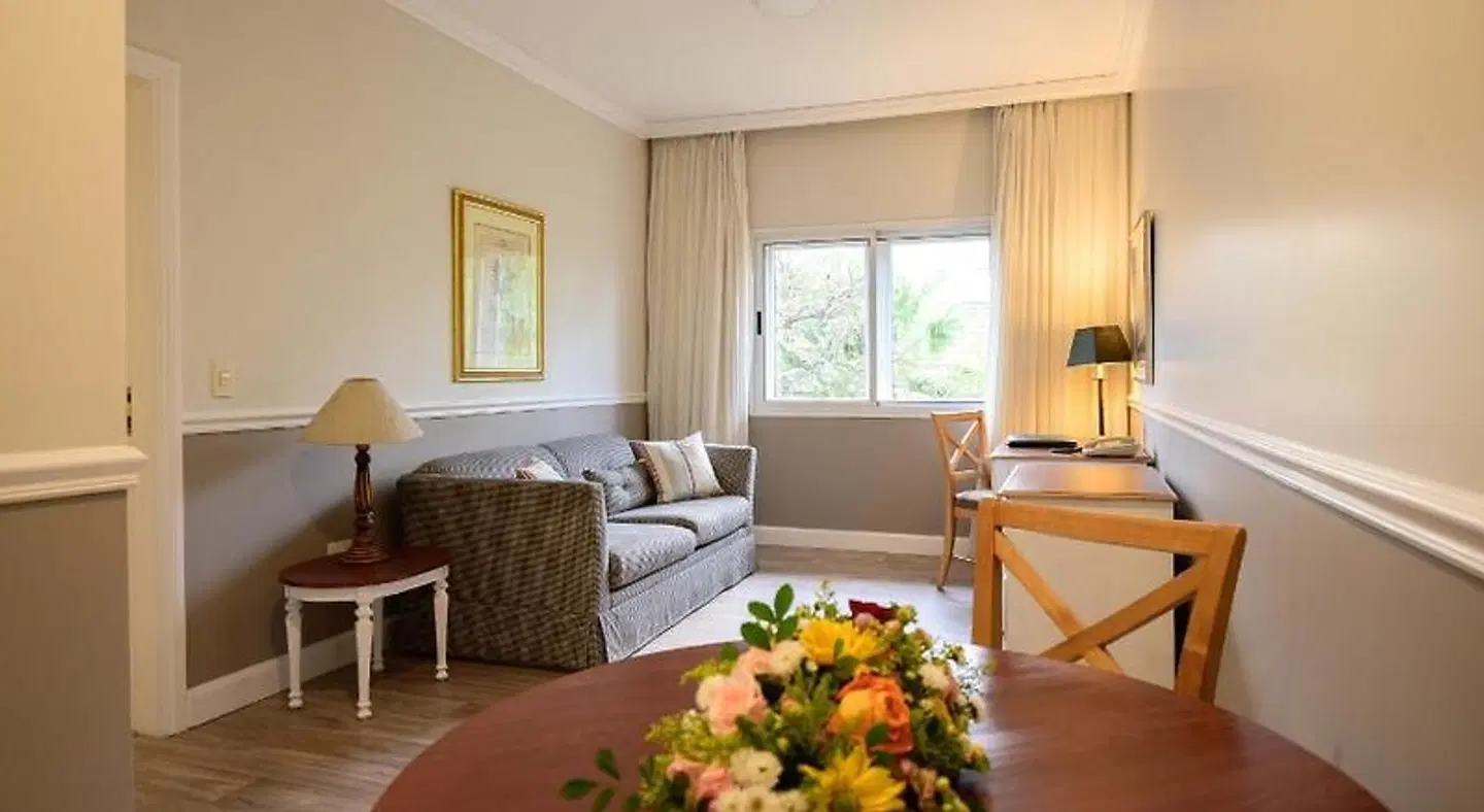 Villa Morra Suites ROOM_EXAMPLE