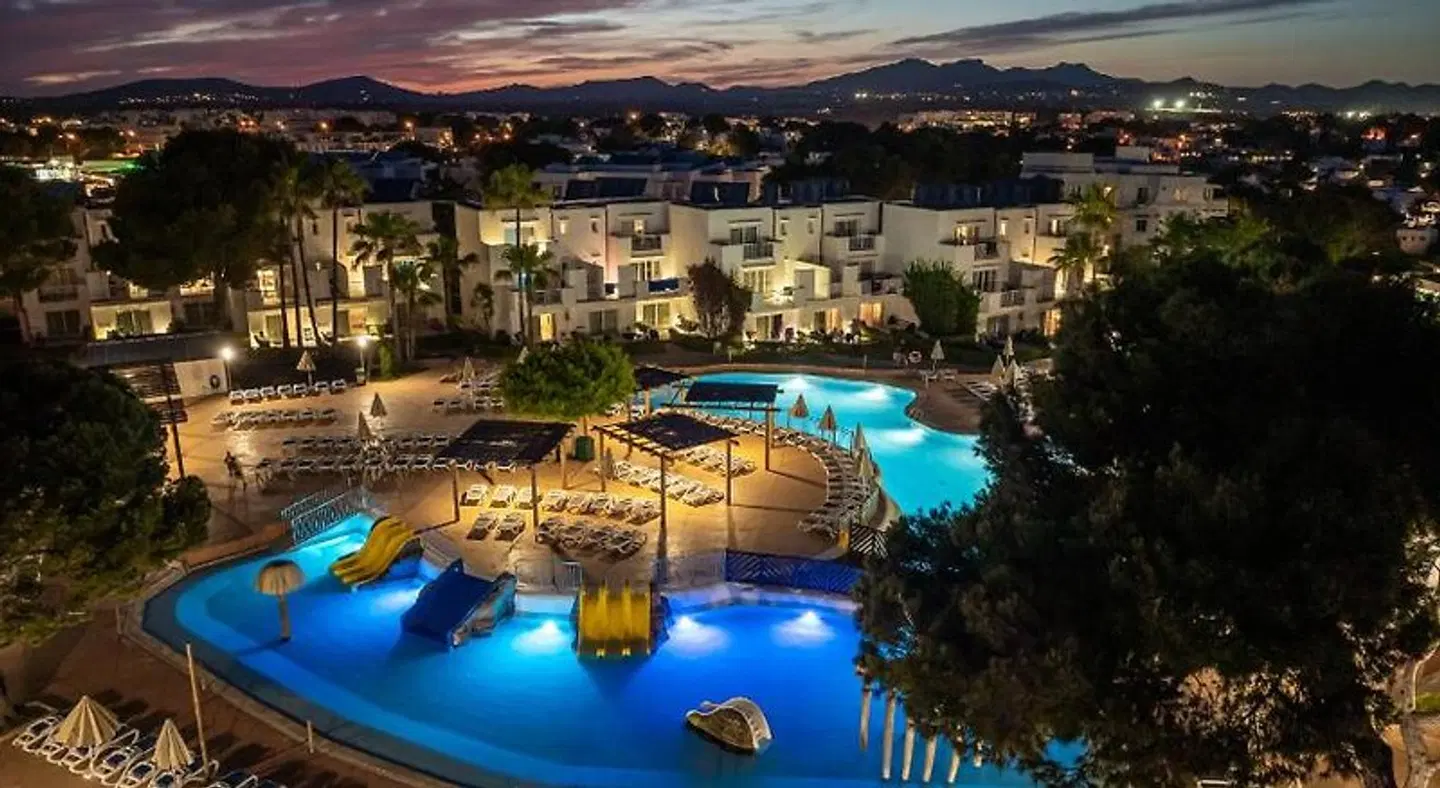 Club Es Talaial OUTDOOR_POOL