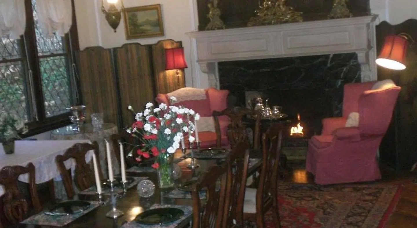 Whistler's Inn SPORTS_AND_LEISURE