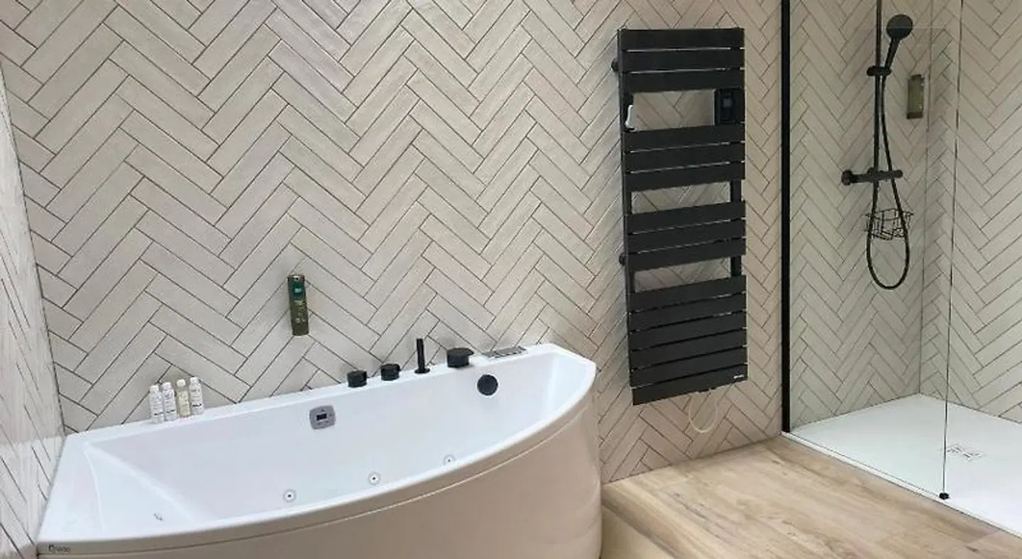 Auberge De L'abbaye BATHROOM