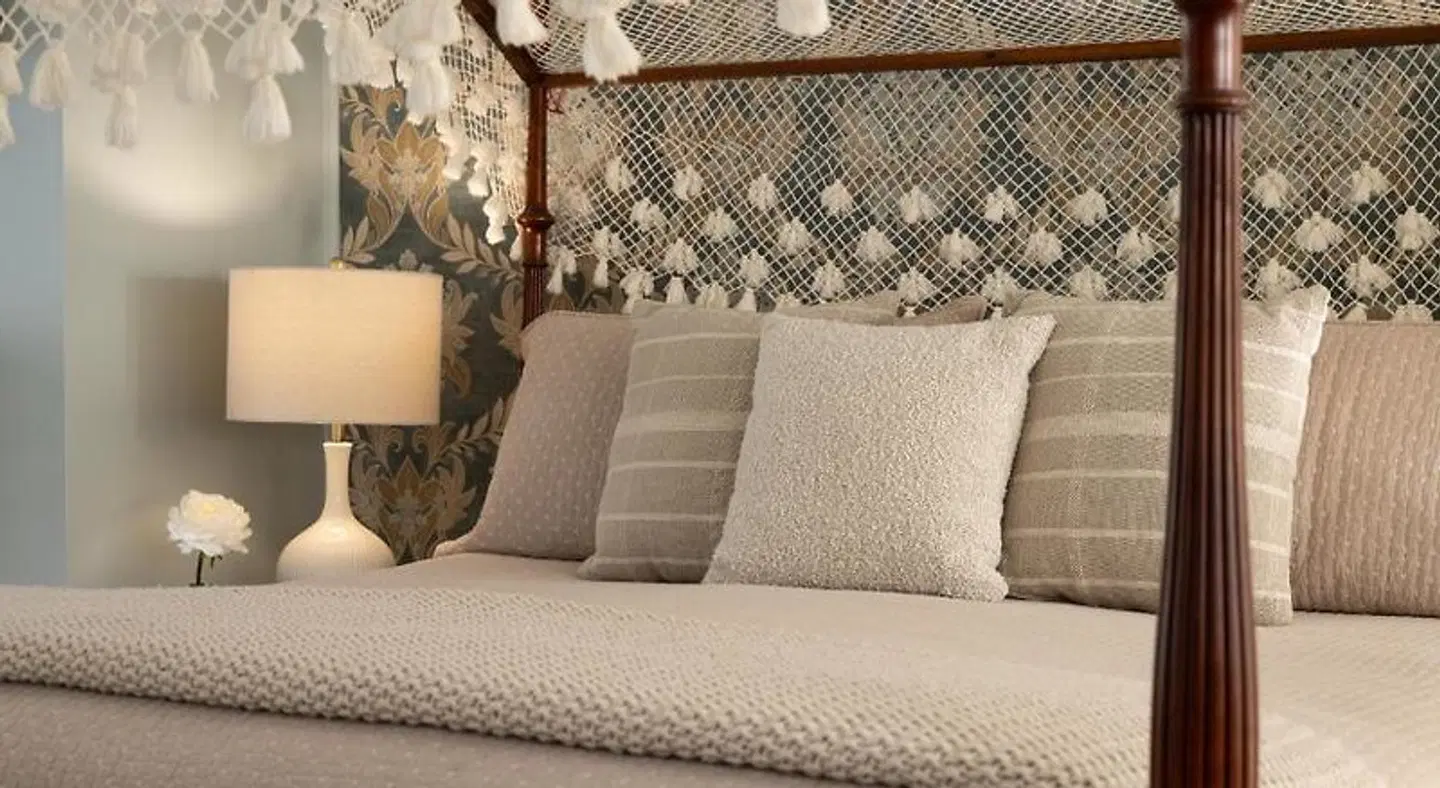 Devonfield Inn ROOM_EXAMPLE