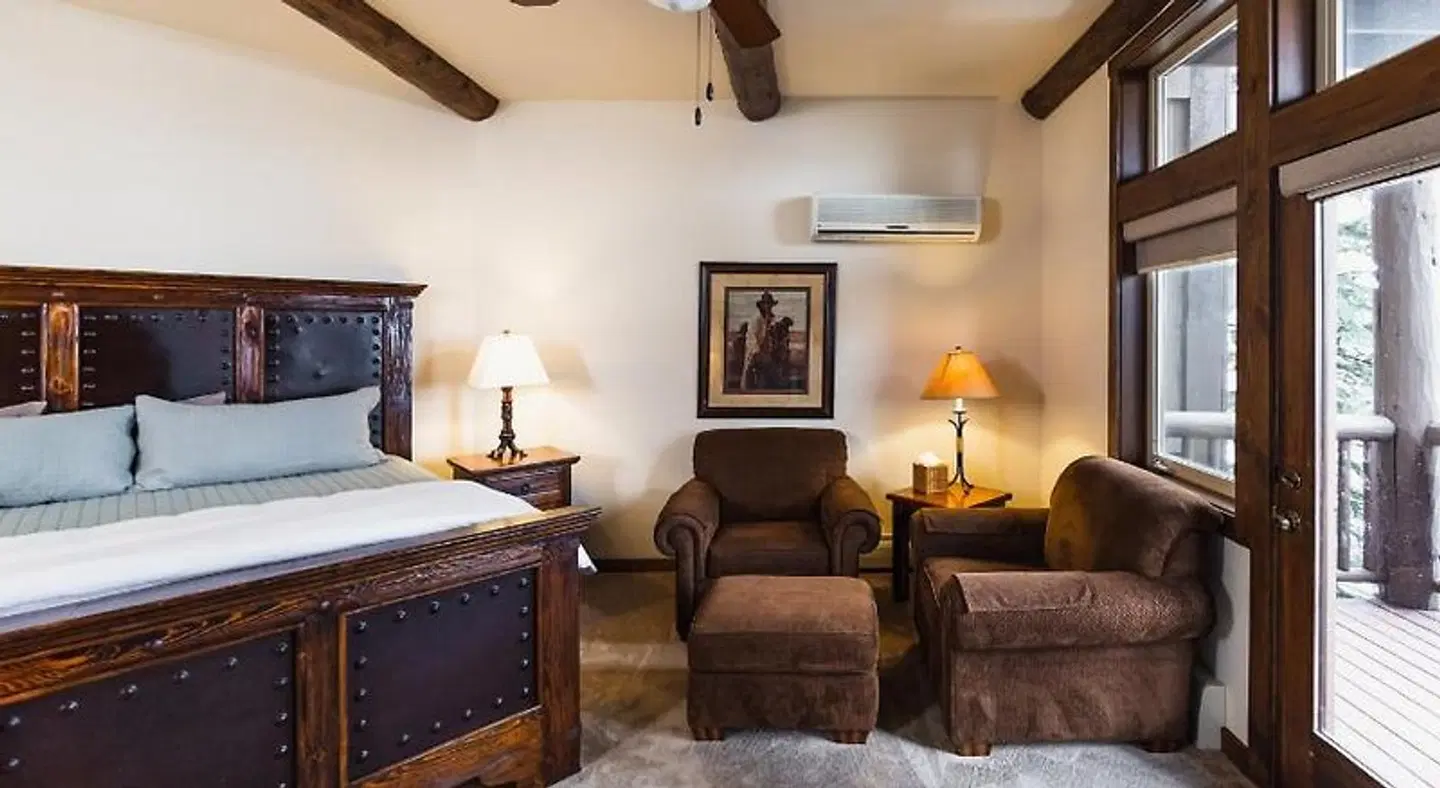 Taharaa Mountain Lodge ROOM_EXAMPLE