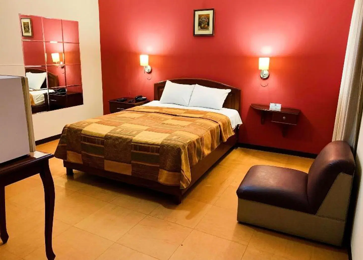 Asturias Inn ROOM_EXAMPLE