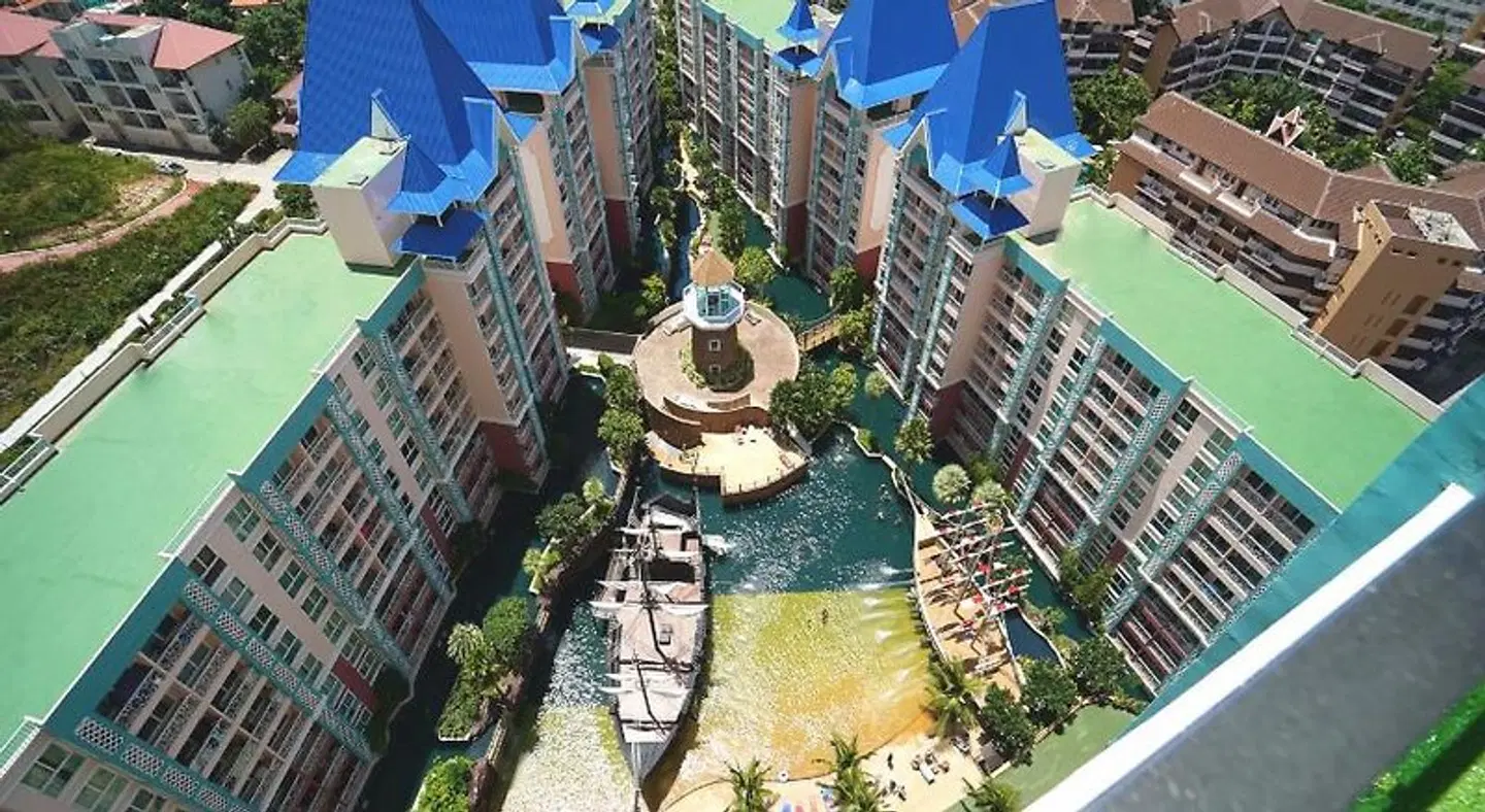 Grande Caribbean Condo Resort EXTERIOR