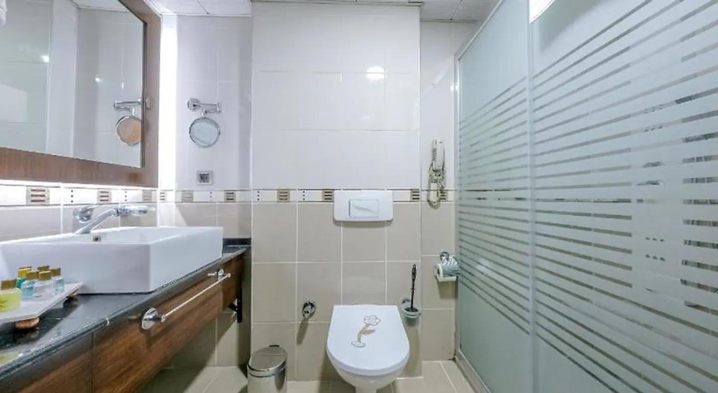 Marlight Boutique Hotel BATHROOM