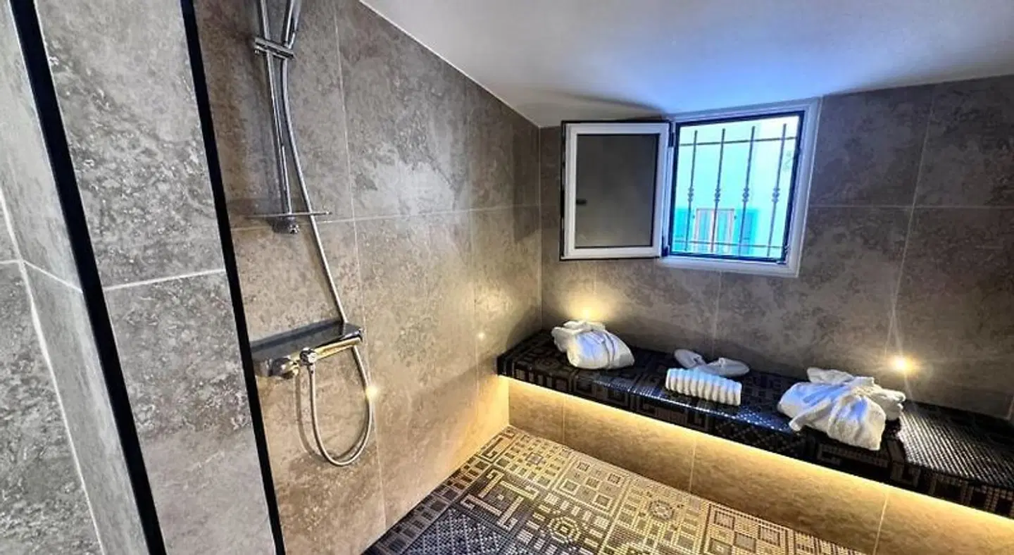 L'Escale Côté Sud BATHROOM