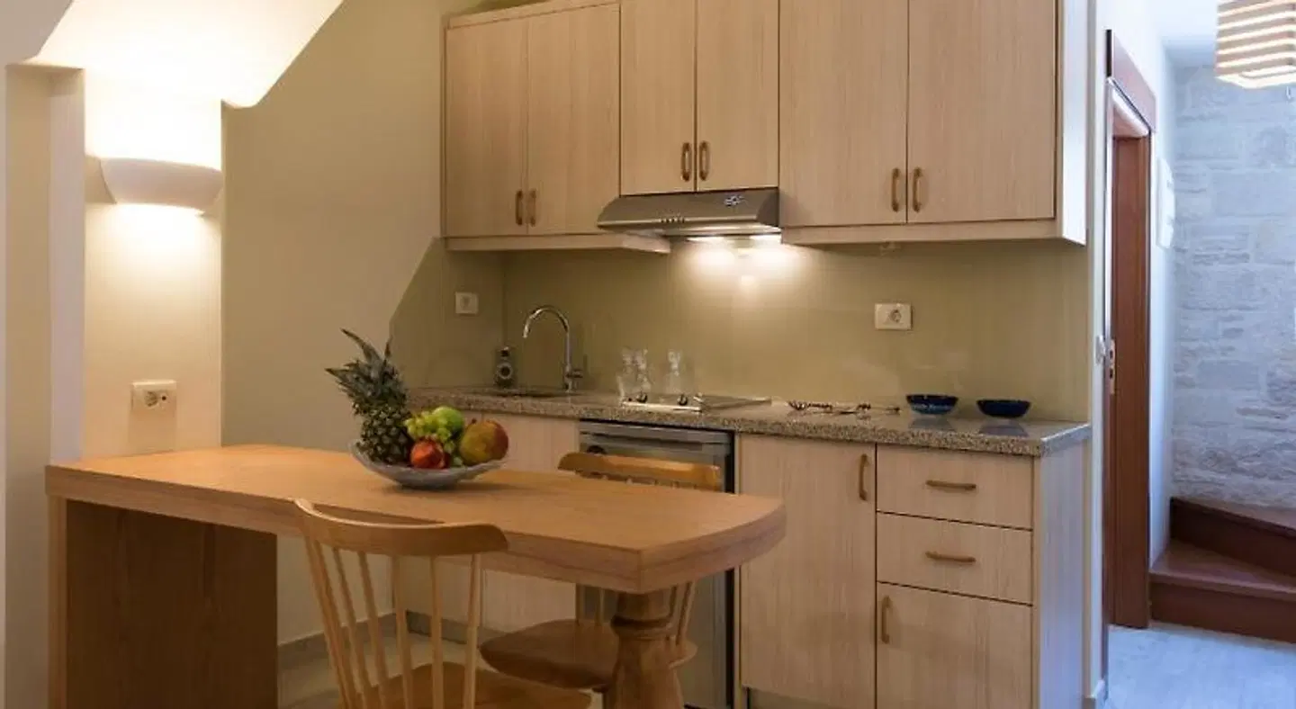 Libyan Mare ROOM_EXAMPLE