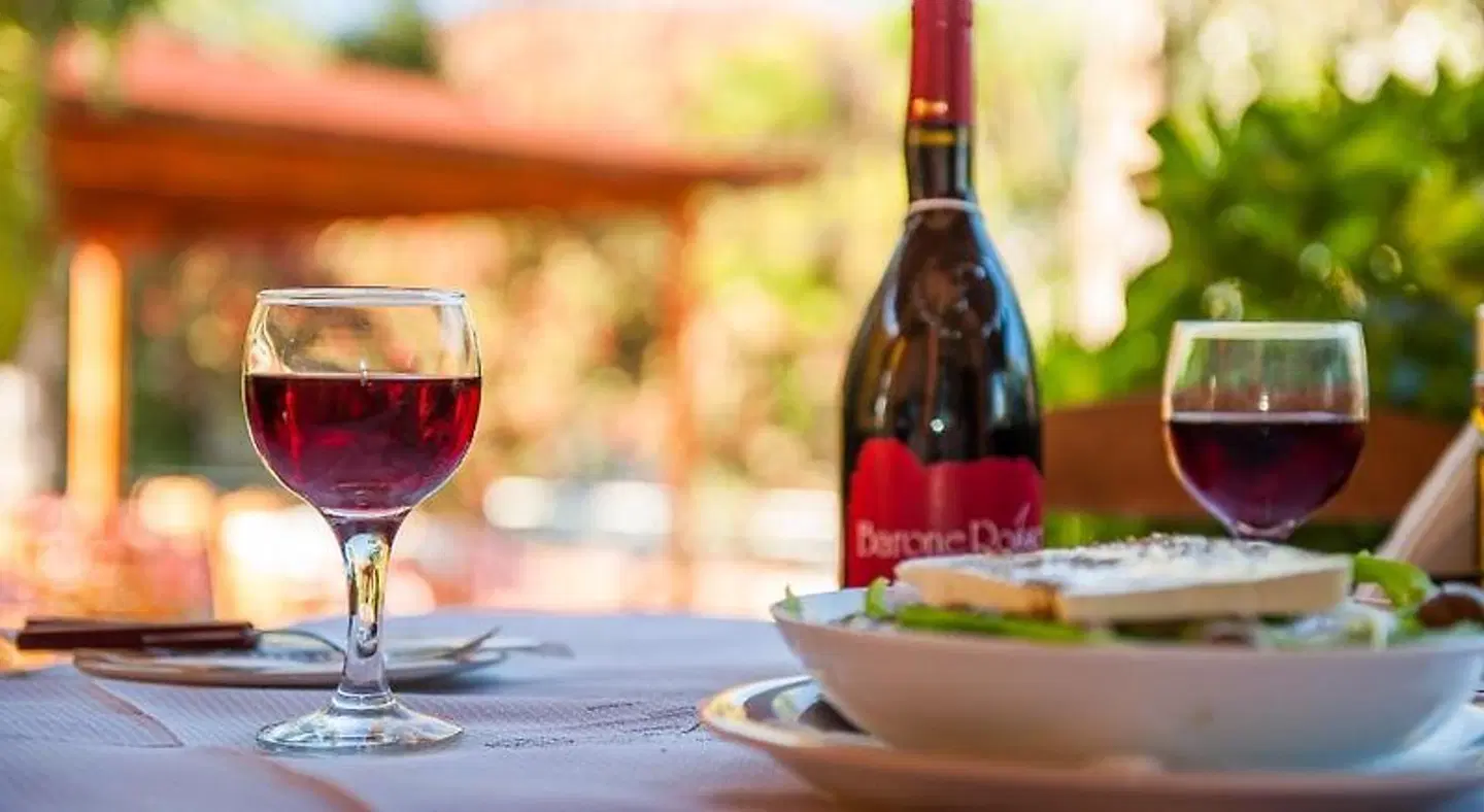 Armonia Boutique Hotel PEOPLE