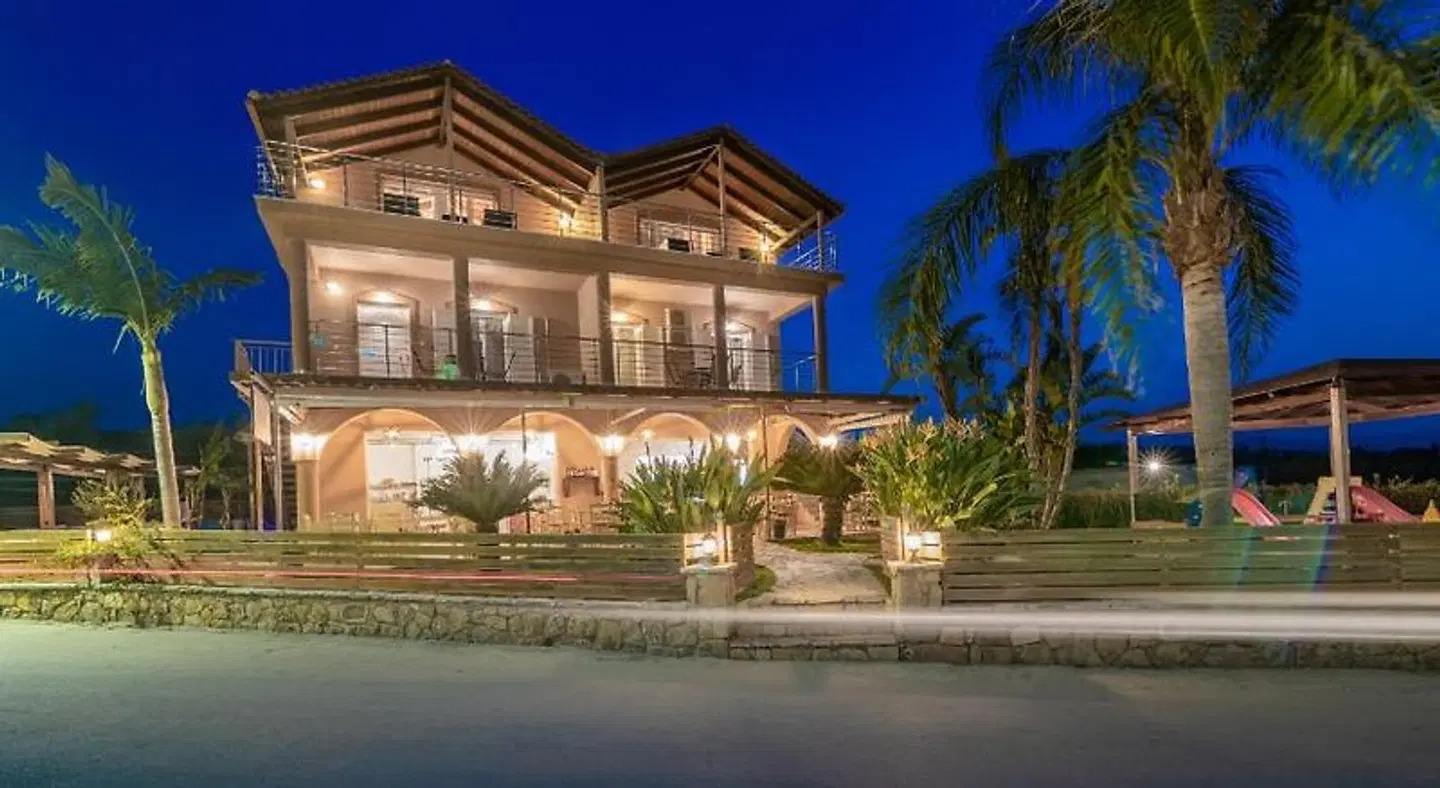 Armonia Boutique Hotel EXTERIOR