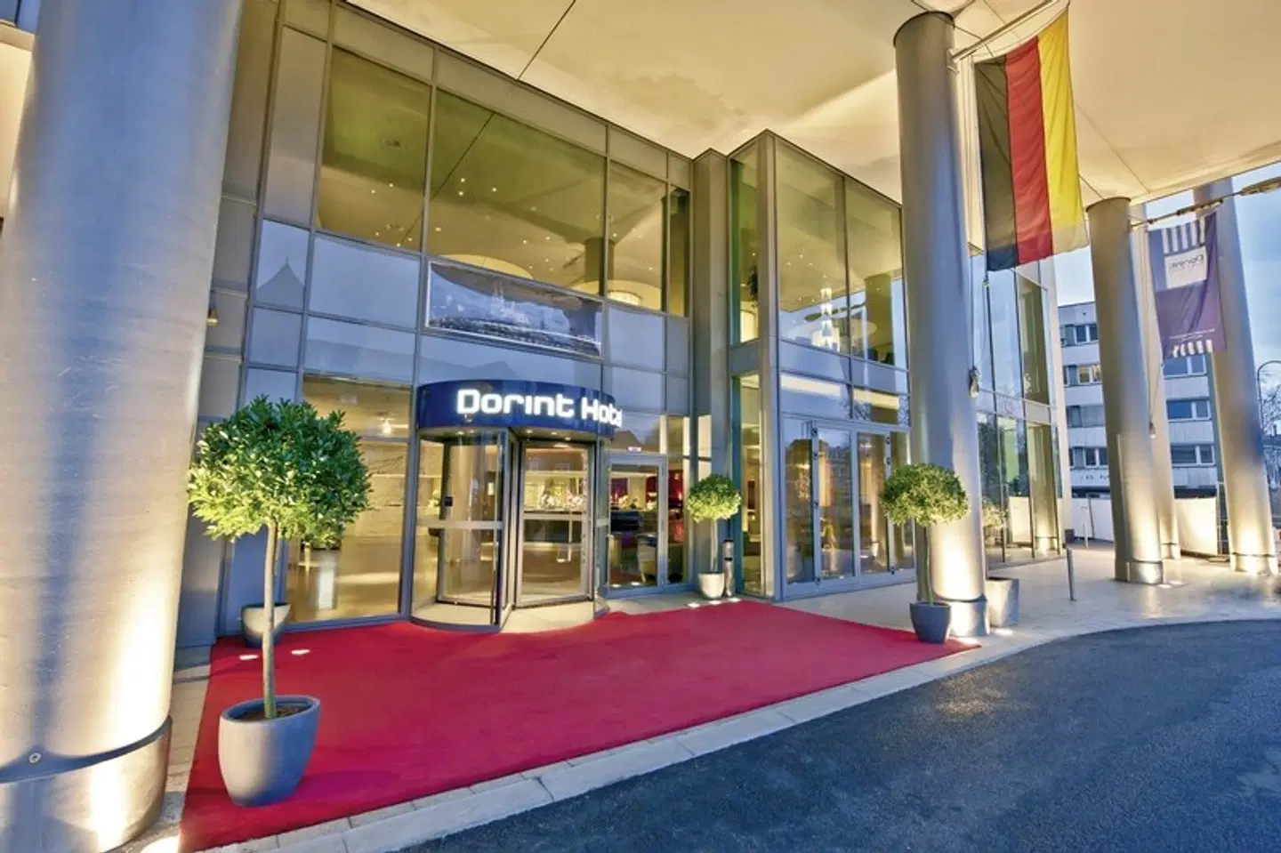Dorint Hotel am Heumarkt Köln EXTERIOR