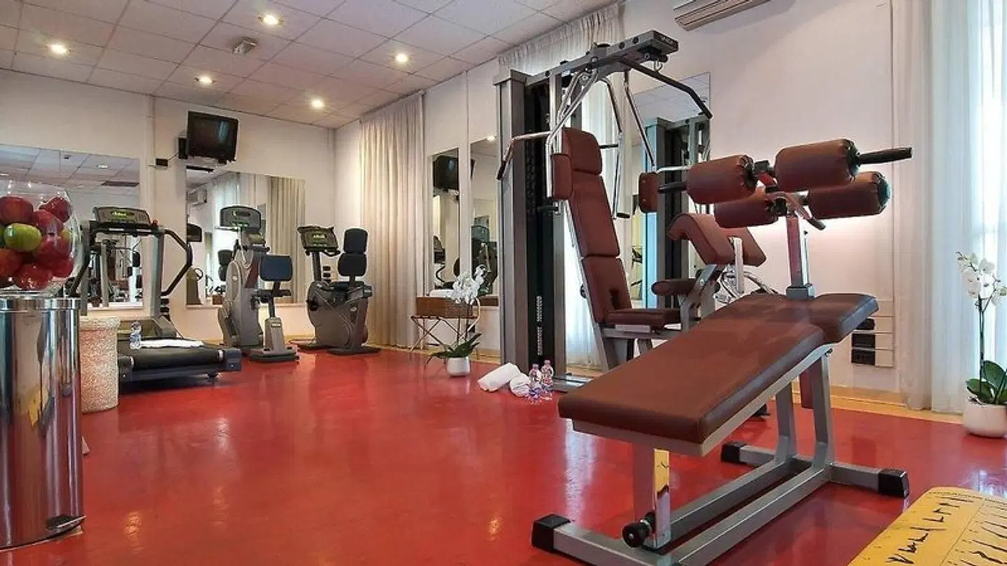 Ariston SPORTS_AND_LEISURE