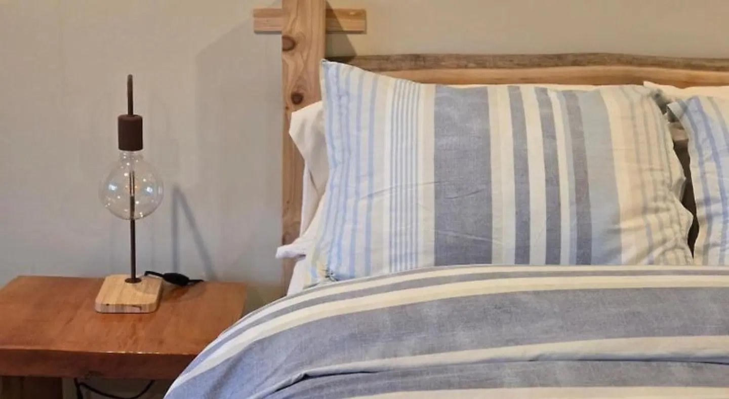 Madeira Park Bed and Breakfast ROOM_EXAMPLE